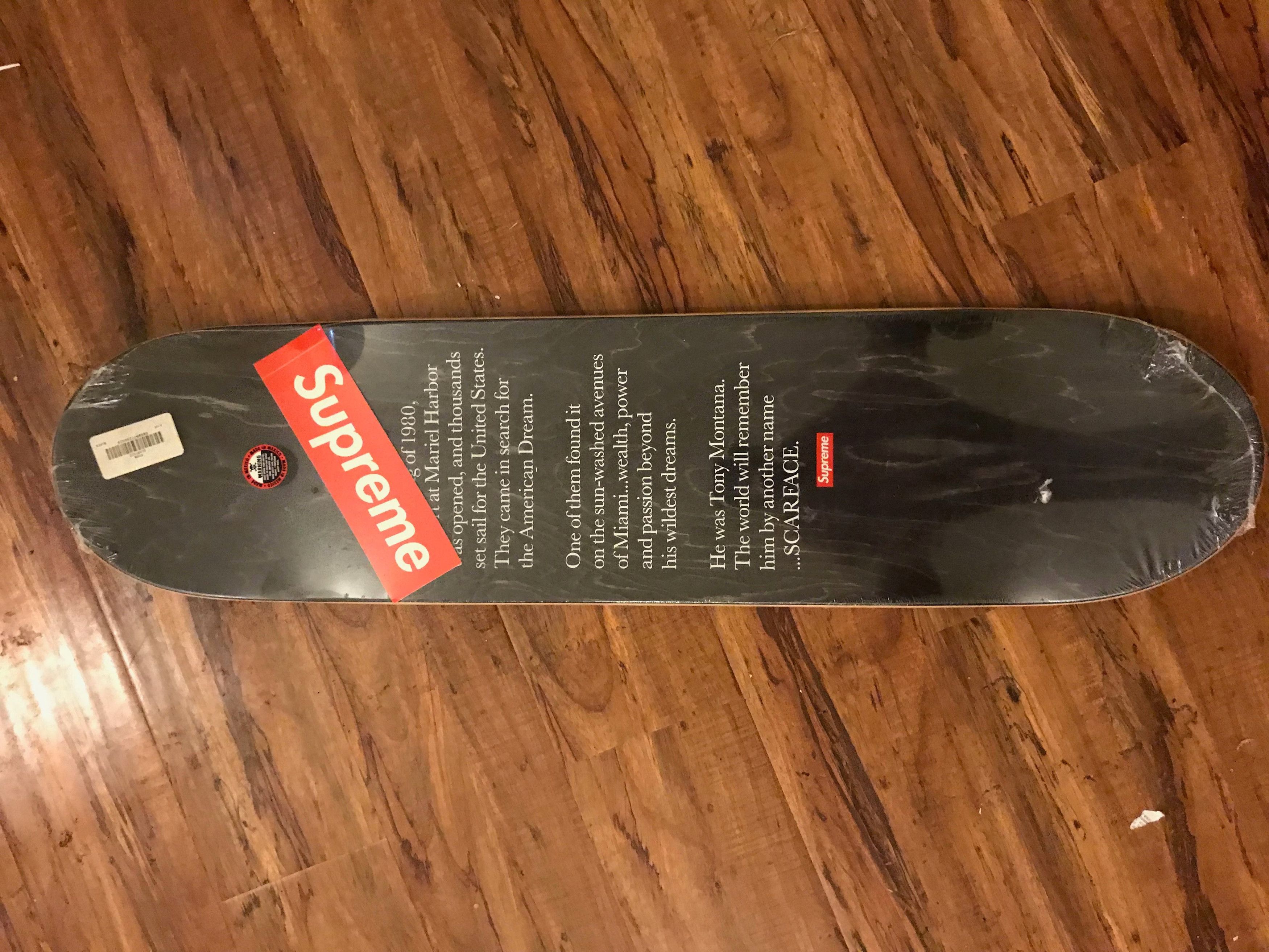 スケートボード Supreme Scarface Split Skateboard Deck s-l400.jpg