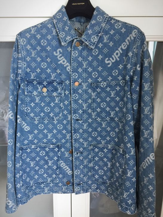 Preowned Louis Vuitton X Supreme Denim Barn Jacket Monogram Size 52  (16.347.270 COP) ❤ liked on Pol…