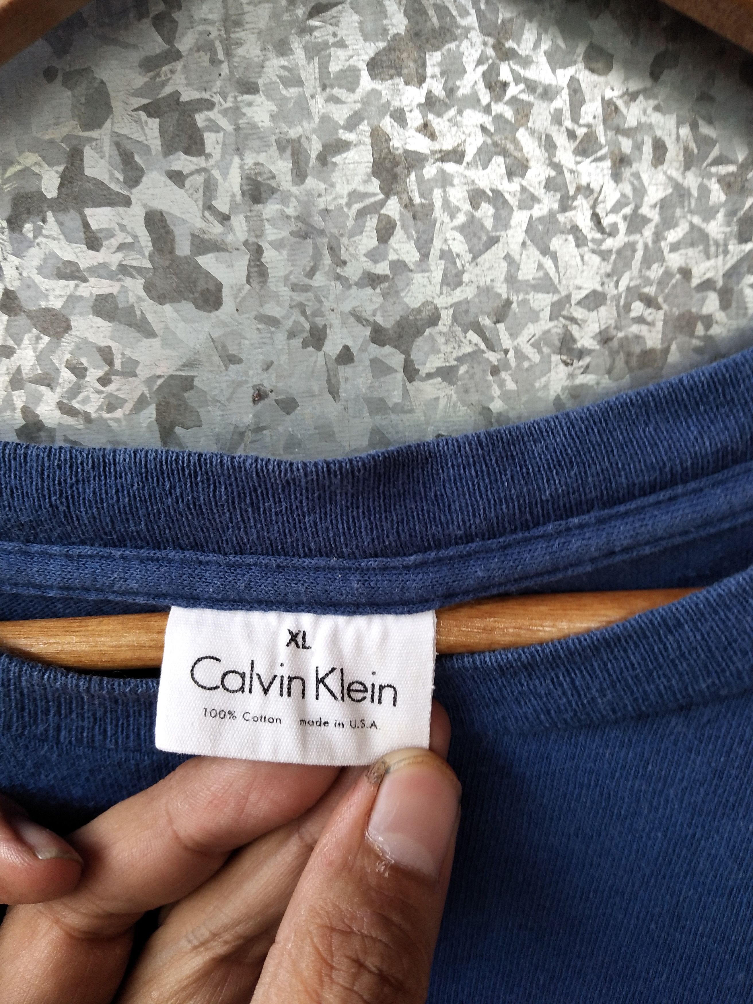 Calvin Klein 🔥 Vintage Calvin Klein t shirt big logo spade made in usa Size US XL / EU 56 / 4 - 4 Thumbnail