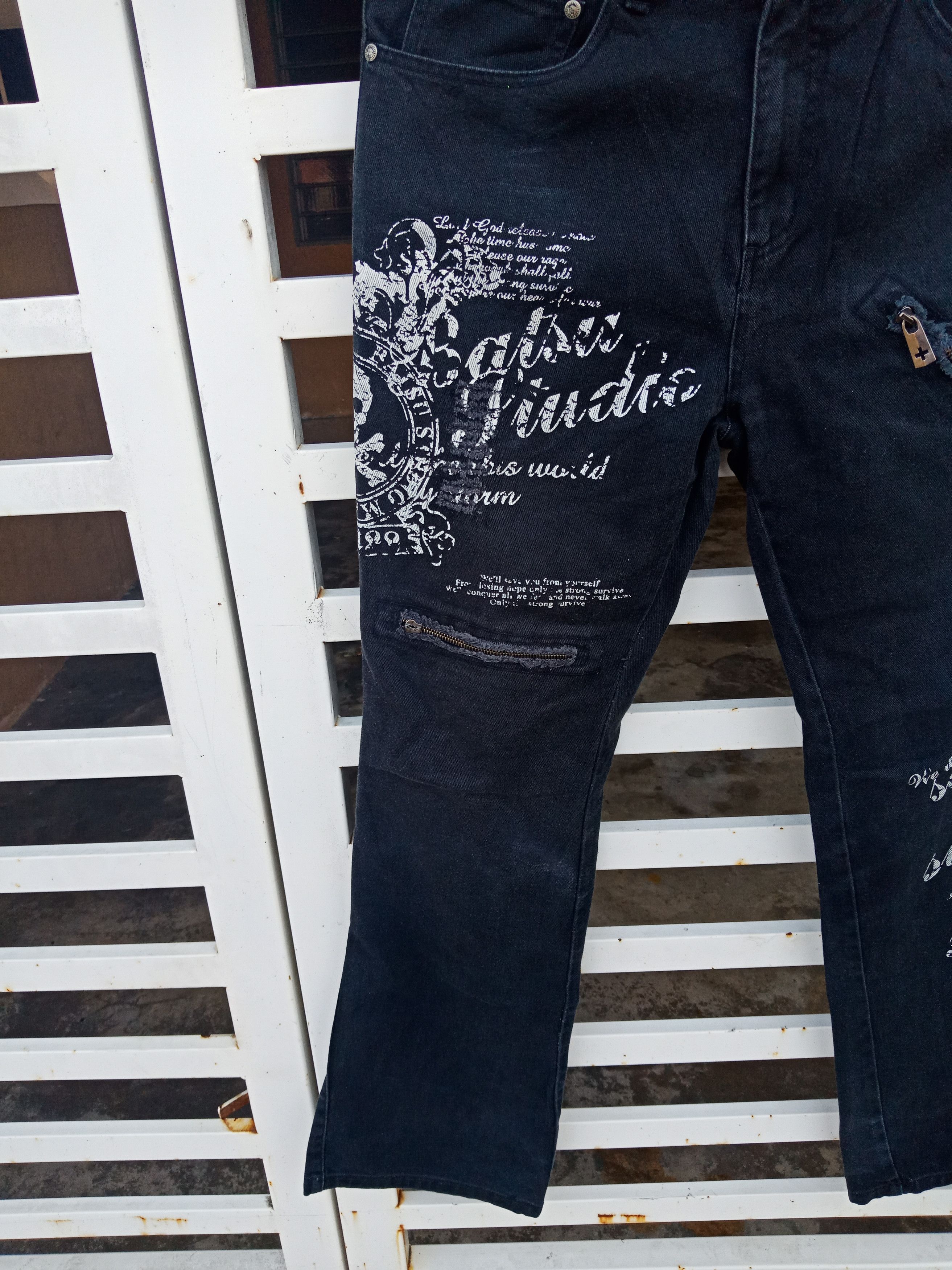 semanticdesign Batsu Studio Spell Out Big Logo Distressed Pants Size US 31 - 6 Thumbnail