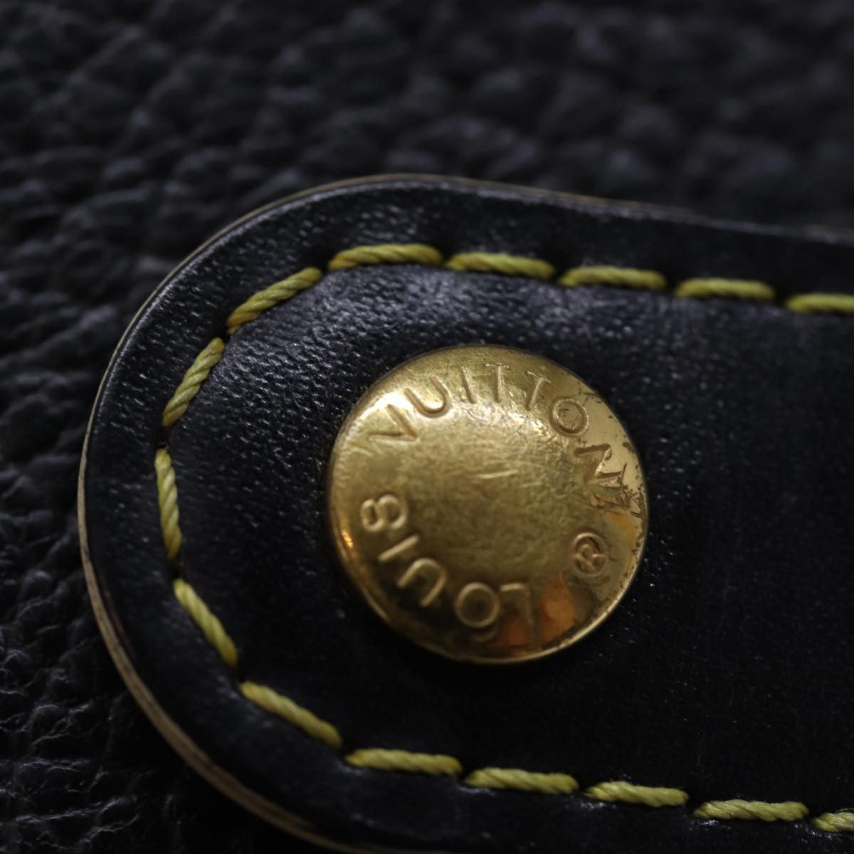 Louis Vuitton Louis Vuitton Suhari wallet Size ONE SIZE - 15 Thumbnail