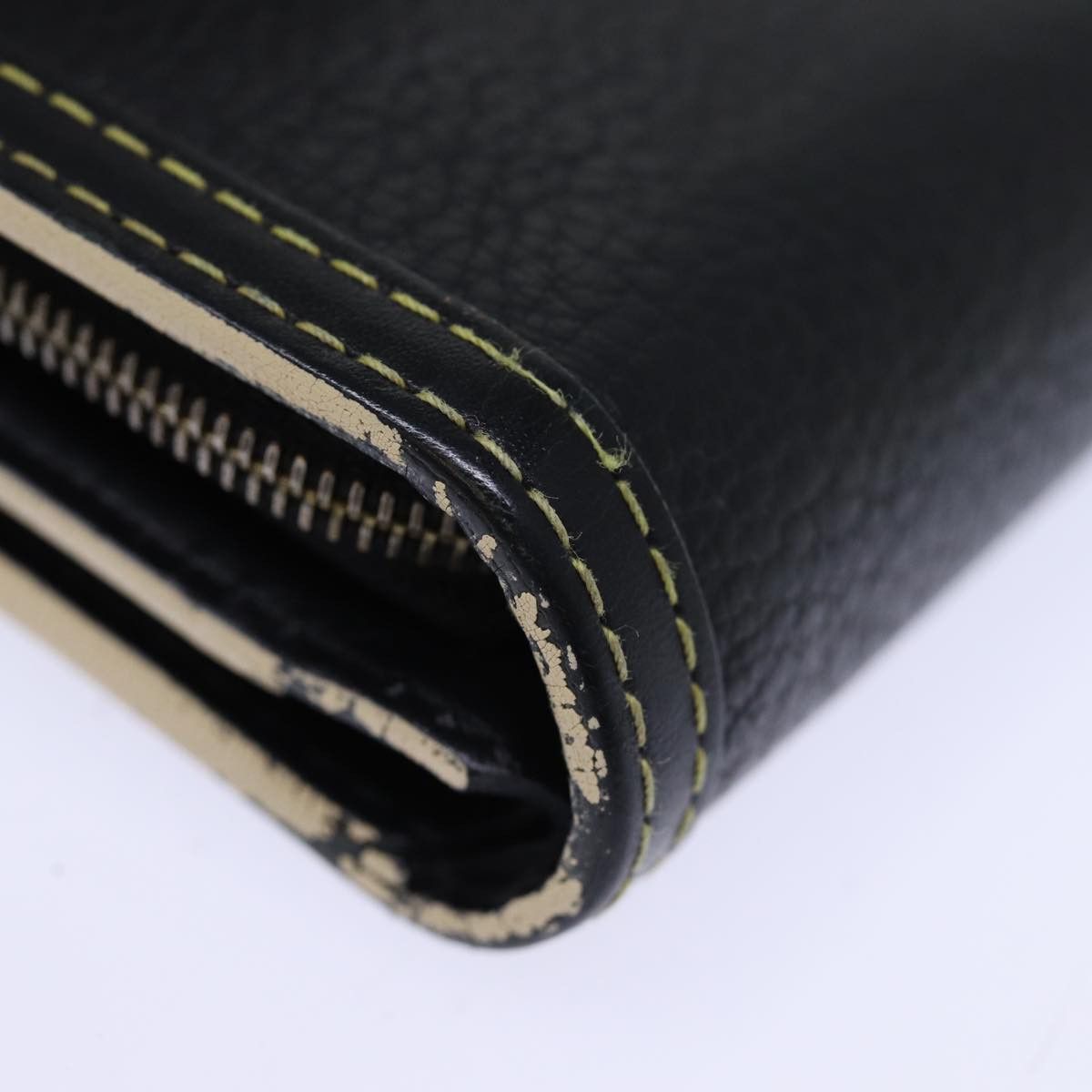 Louis Vuitton Louis Vuitton Suhari wallet Size ONE SIZE - 9 Thumbnail