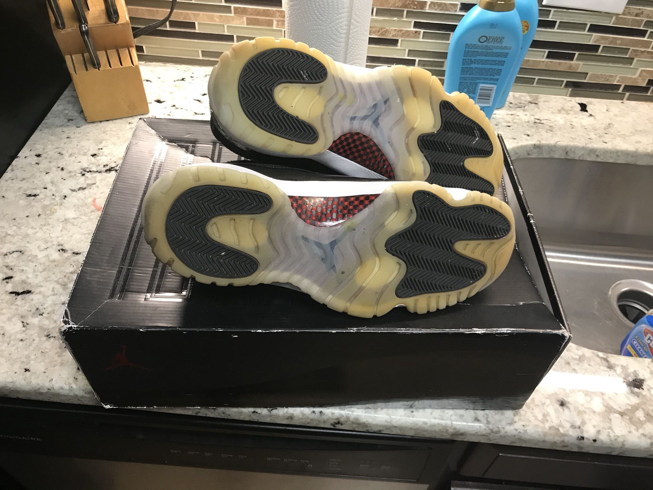 Jordan Brand 72-10 Size US 13 / EU 46 - 5 Thumbnail