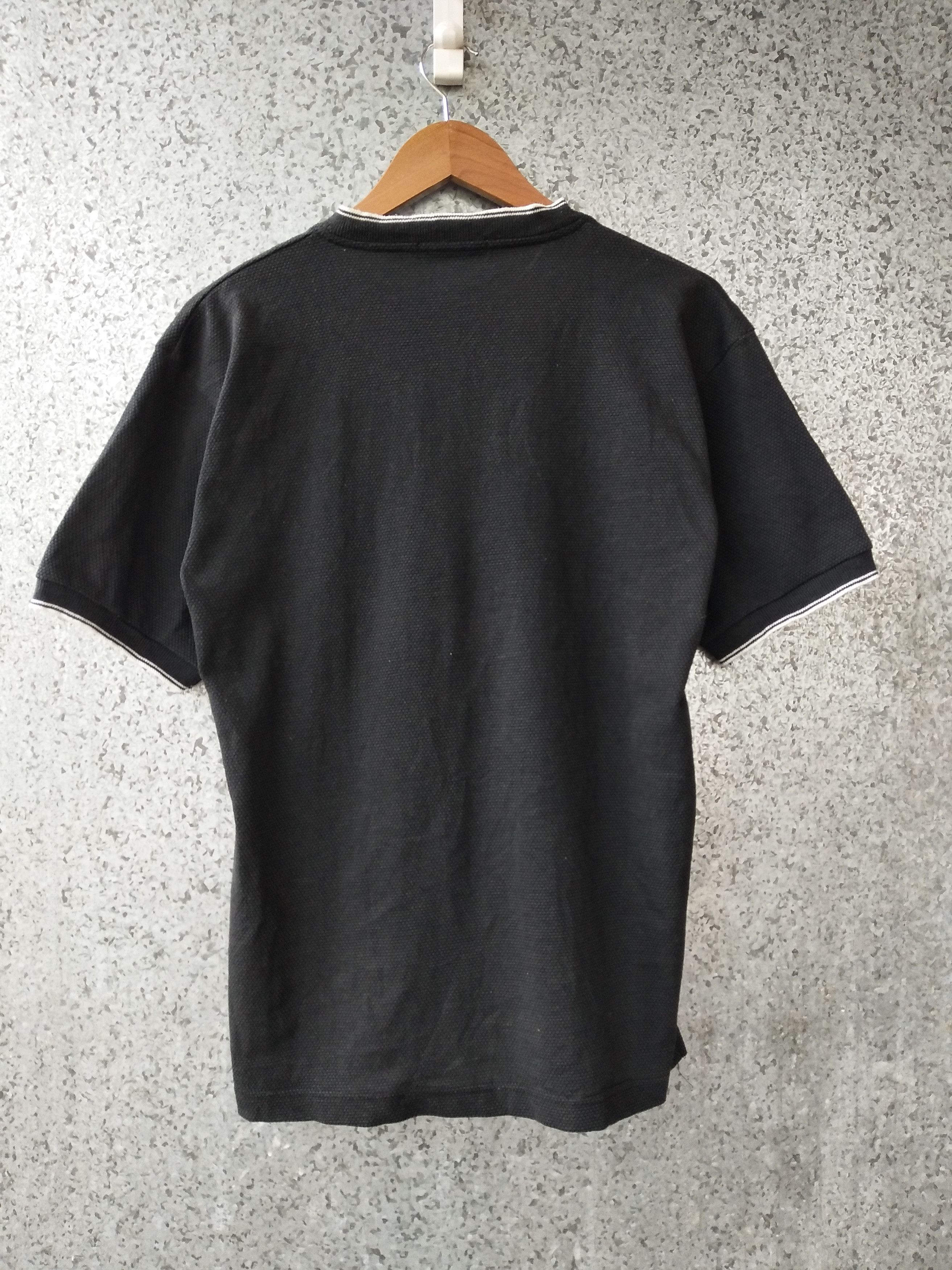 Armani Franco Armani Paris tshirt V neck designer Size US M / EU 48-50 / 2 - 2 Thumbnail
