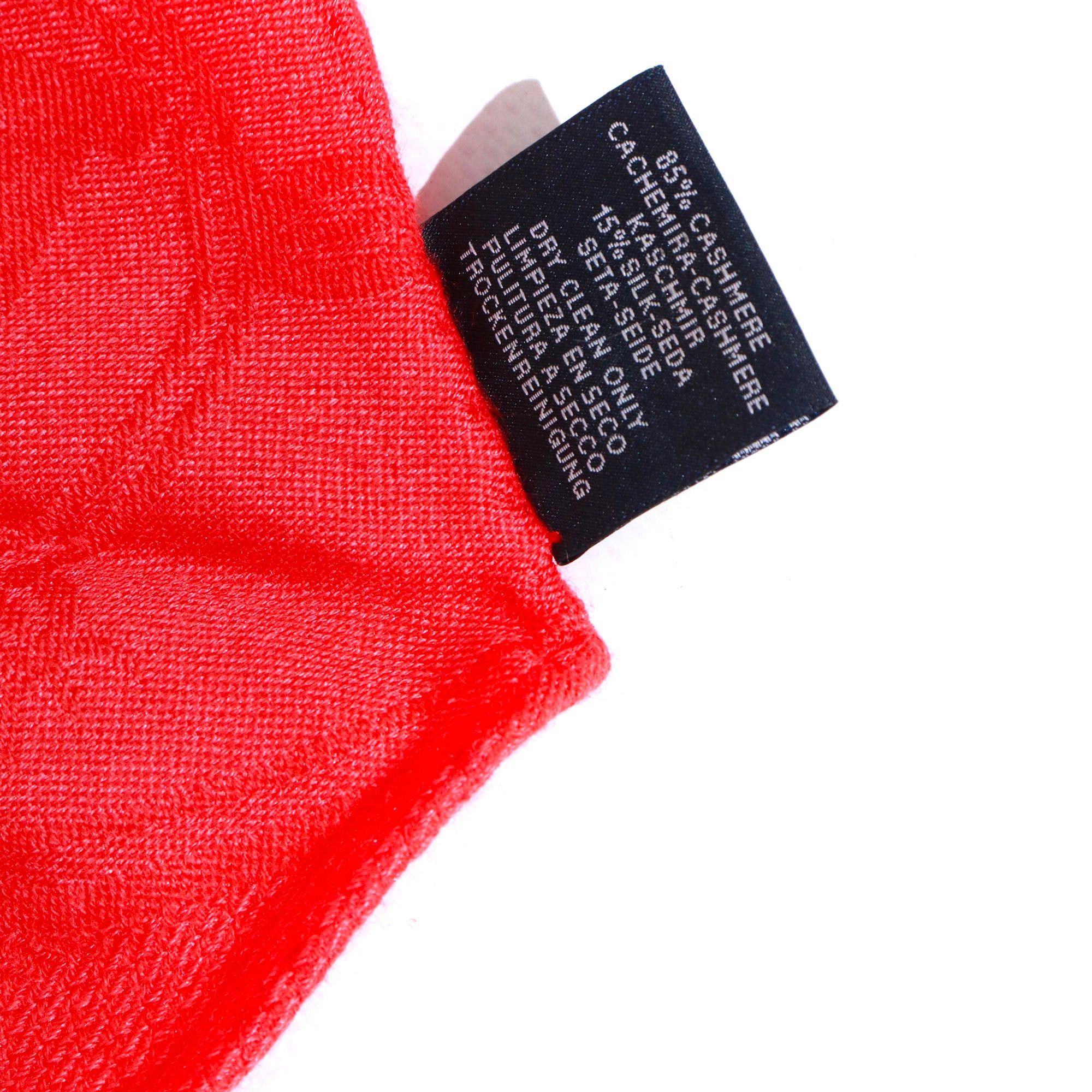Hermes HERMÈS - New Libris Hermès orange cashmere and silk diamond, medium model Size ONE SIZE - 3 Thumbnail