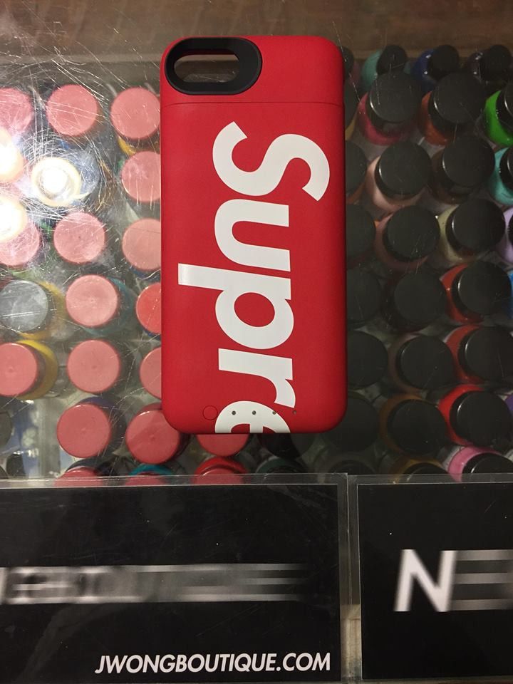 Supreme Mophie Juice Pack iPhone 8 Red