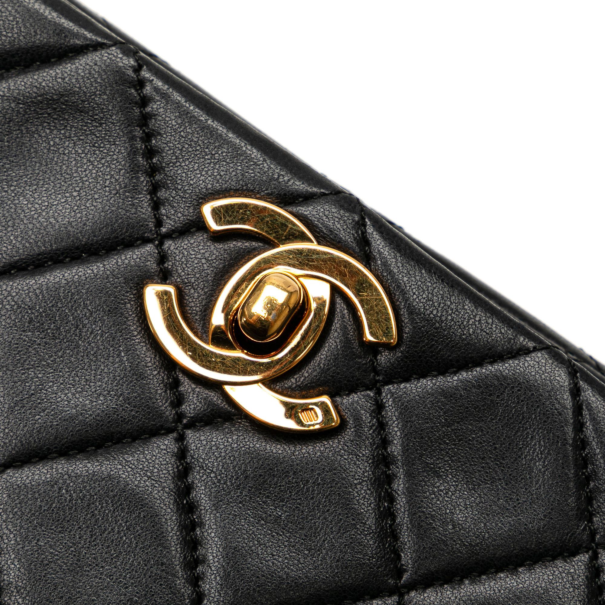 Chanel Chanel CC Quilted Lambskin Full Flap Size ONE SIZE - 10 Thumbnail