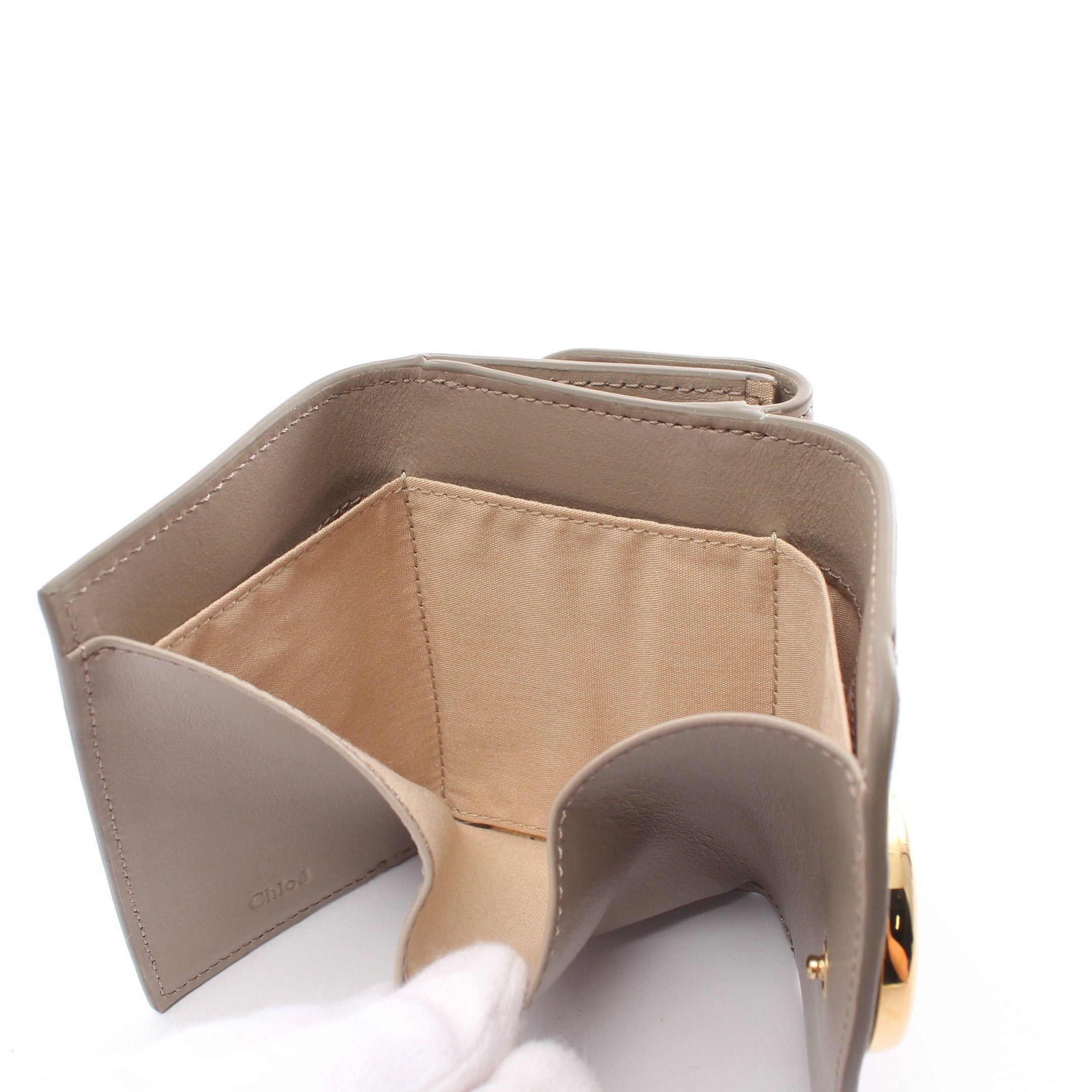 Chloe Chloe Chloe C Croesie Trifold Wallet Compact Leather Gray Beige Size ONE SIZE - 5 Thumbnail