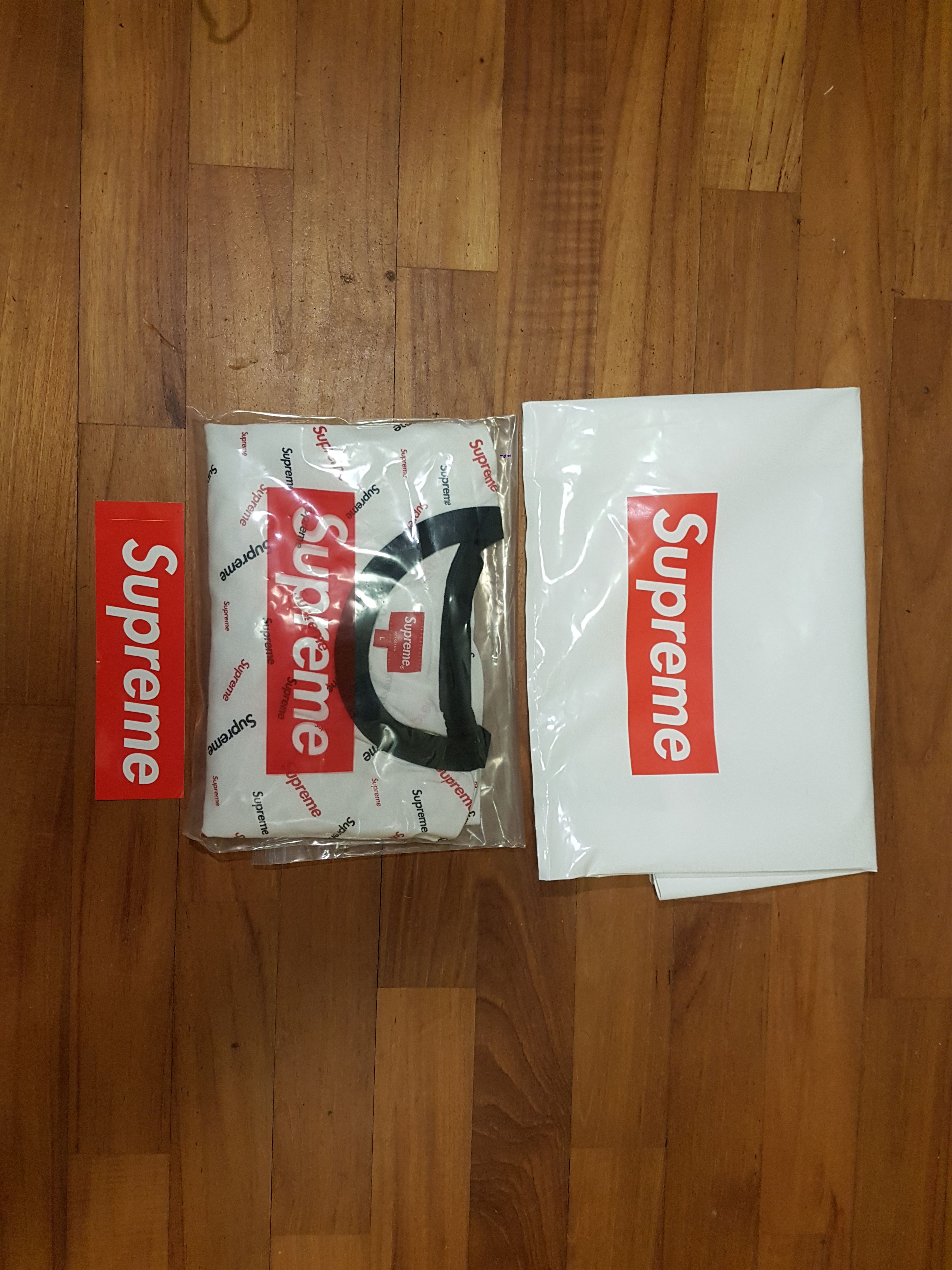 Supreme Scatter Ringer Short Sleeve T Shirts 