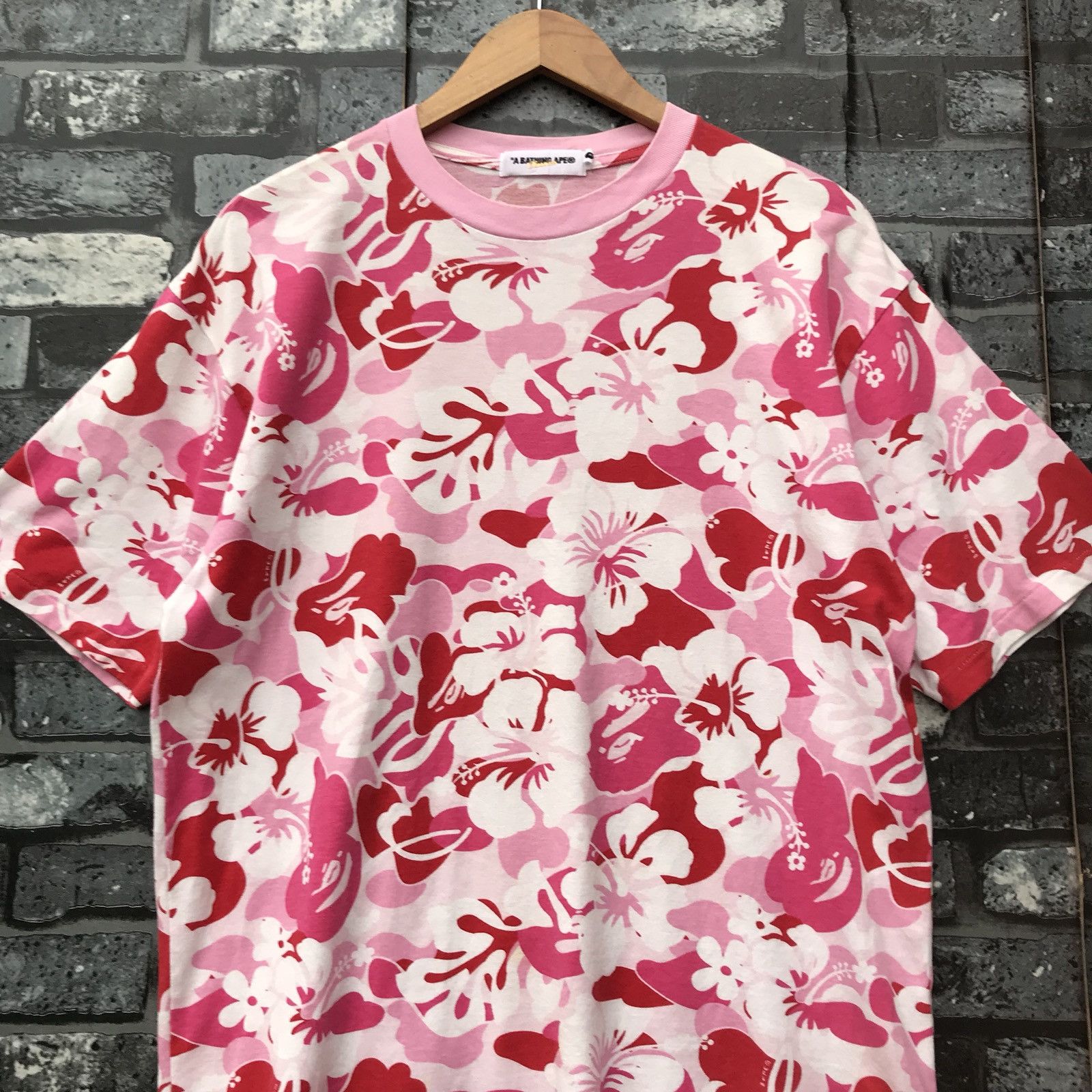 Bape BAPE Pink Flower Camo Fullprint Design 90s A Bathing Ape T-Shirt ...