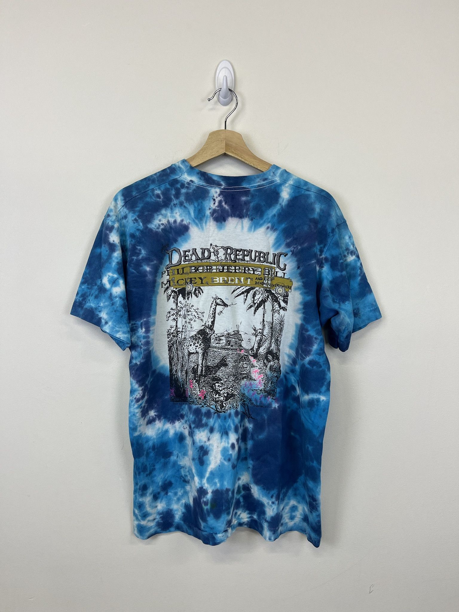 Vintage 1990's FOTL Dead Republic Pink Jer Bear Tee Size US L / EU 52-54 / 3 - 2 Thumbnail