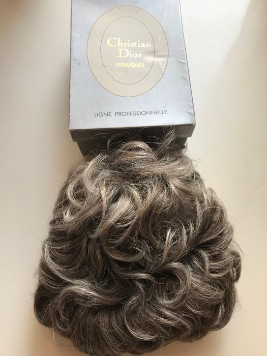 Dior Vintage Christian Dior Wig Grey Gray With Box Size ONE SIZE - 1 Preview
