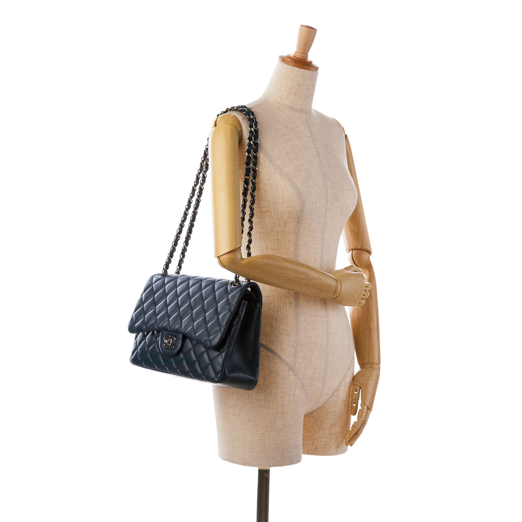 Chanel Chanel Jumbo Classic Lambskin Double Flap Size ONE SIZE - 11 Thumbnail