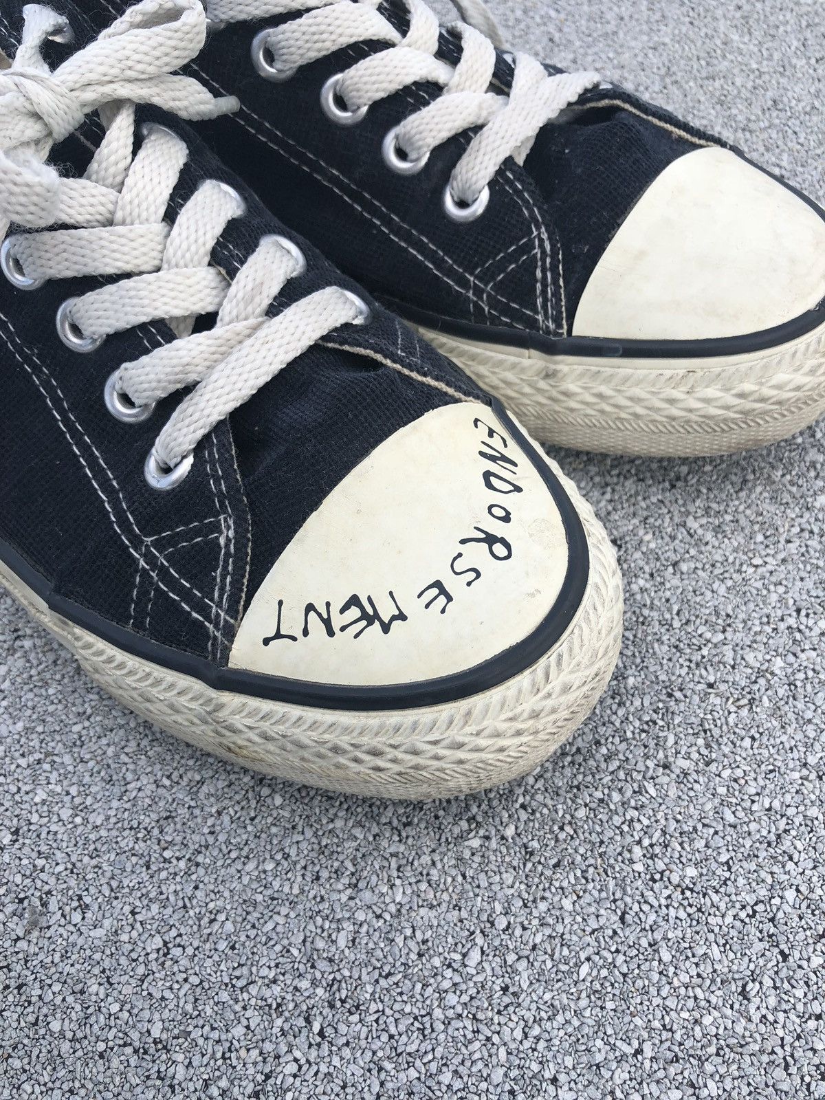 Kurt cobain 2024 endorsement converse