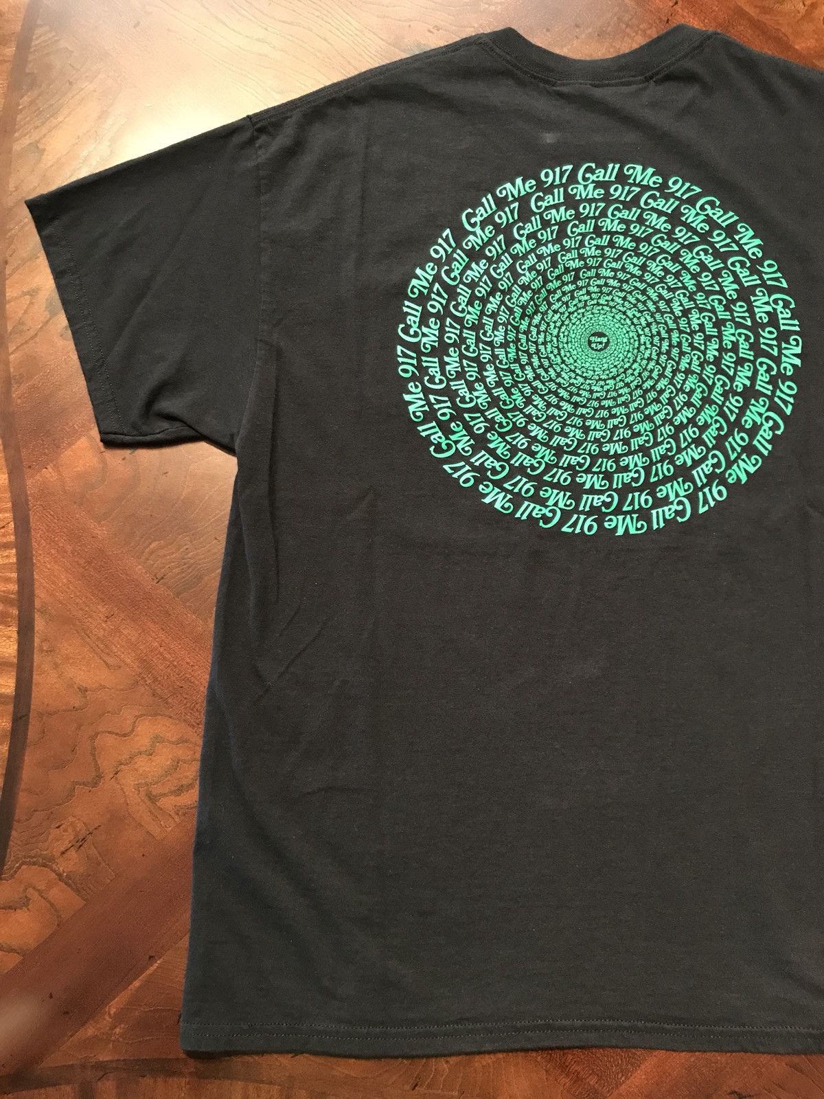 Call Me 917 hypnotic Pocket Tee Size US XL / EU 56 / 4 - 5 Thumbnail