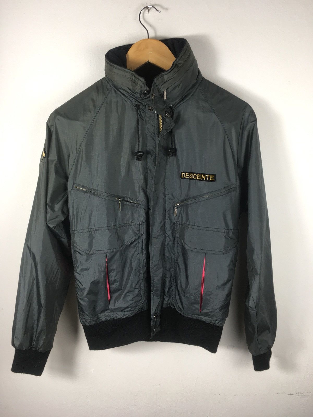 Descente × Vintage Desente Ski Wear Jacket Armpit 20.5 x 24 Size US M / EU 48-50 / 2 - 1 Thumbnail