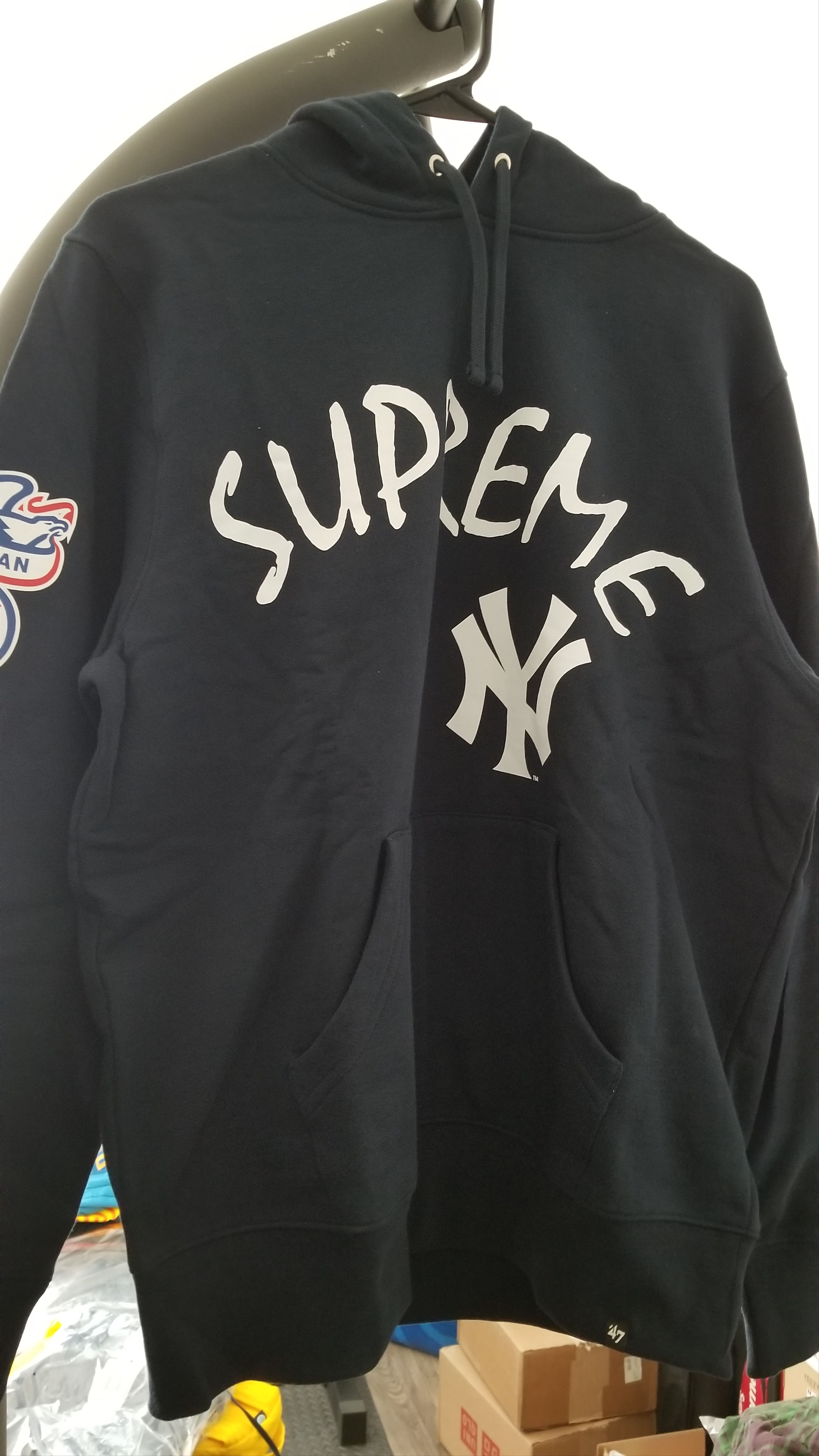 Supreme Yankees Hooded Sweatshirt White Men's - SS15 - US