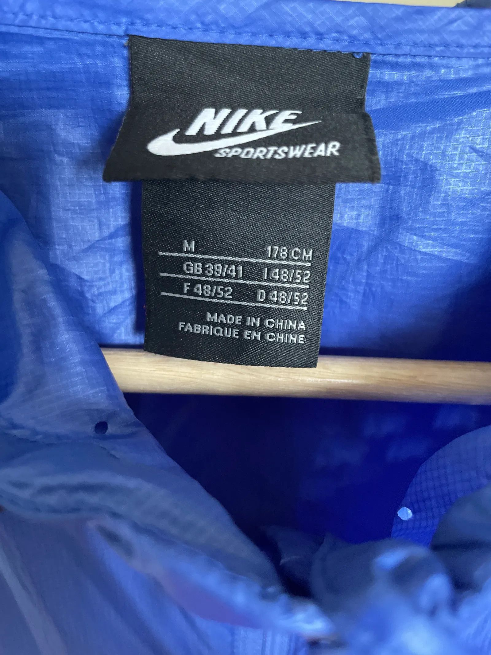 Nike Nike Jacket Size M / US 6-8 / IT 42-44 - 2 Thumbnail