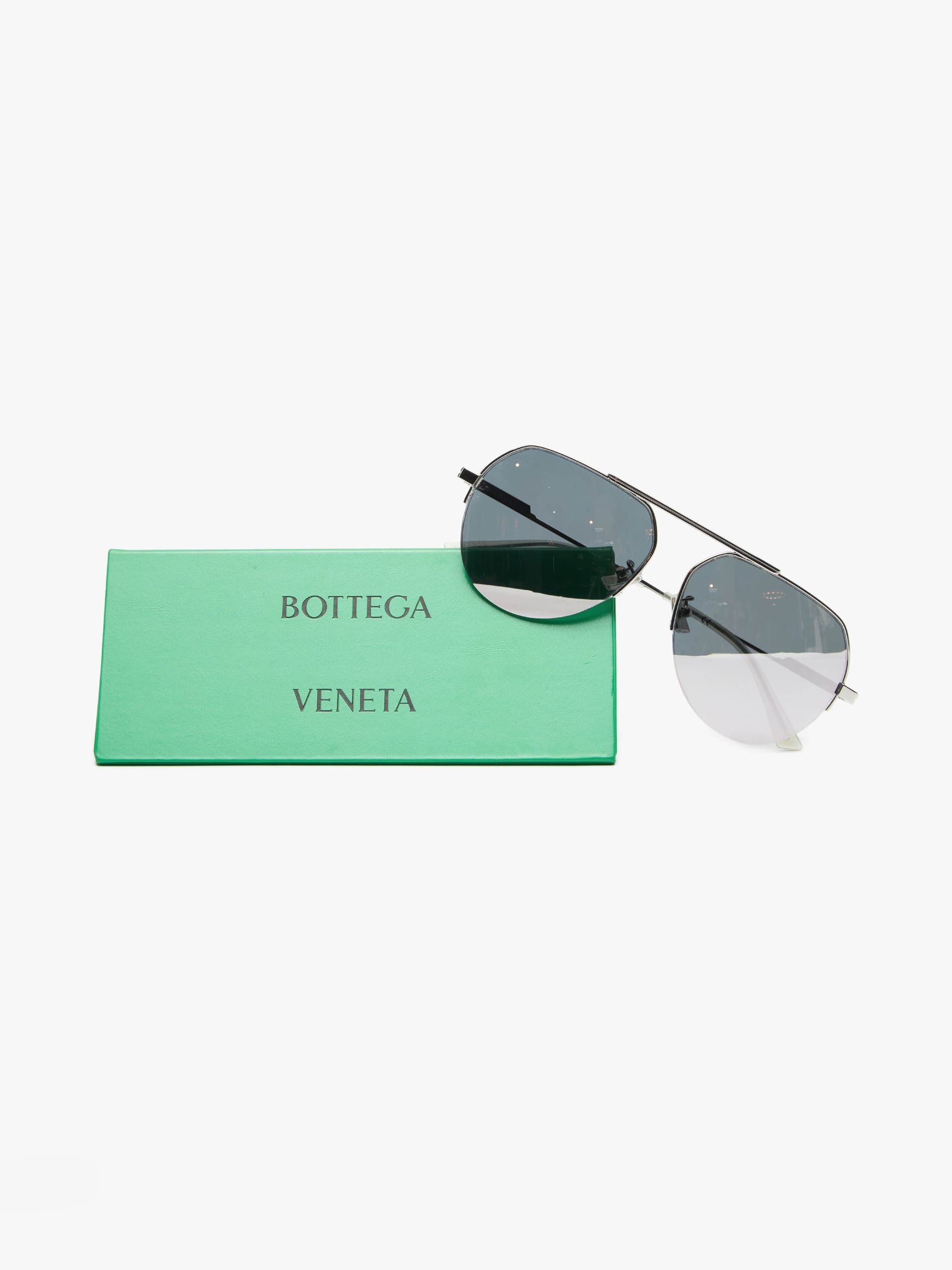Bottega Veneta Black Sunglasses Size ONE SIZE - 4 Thumbnail