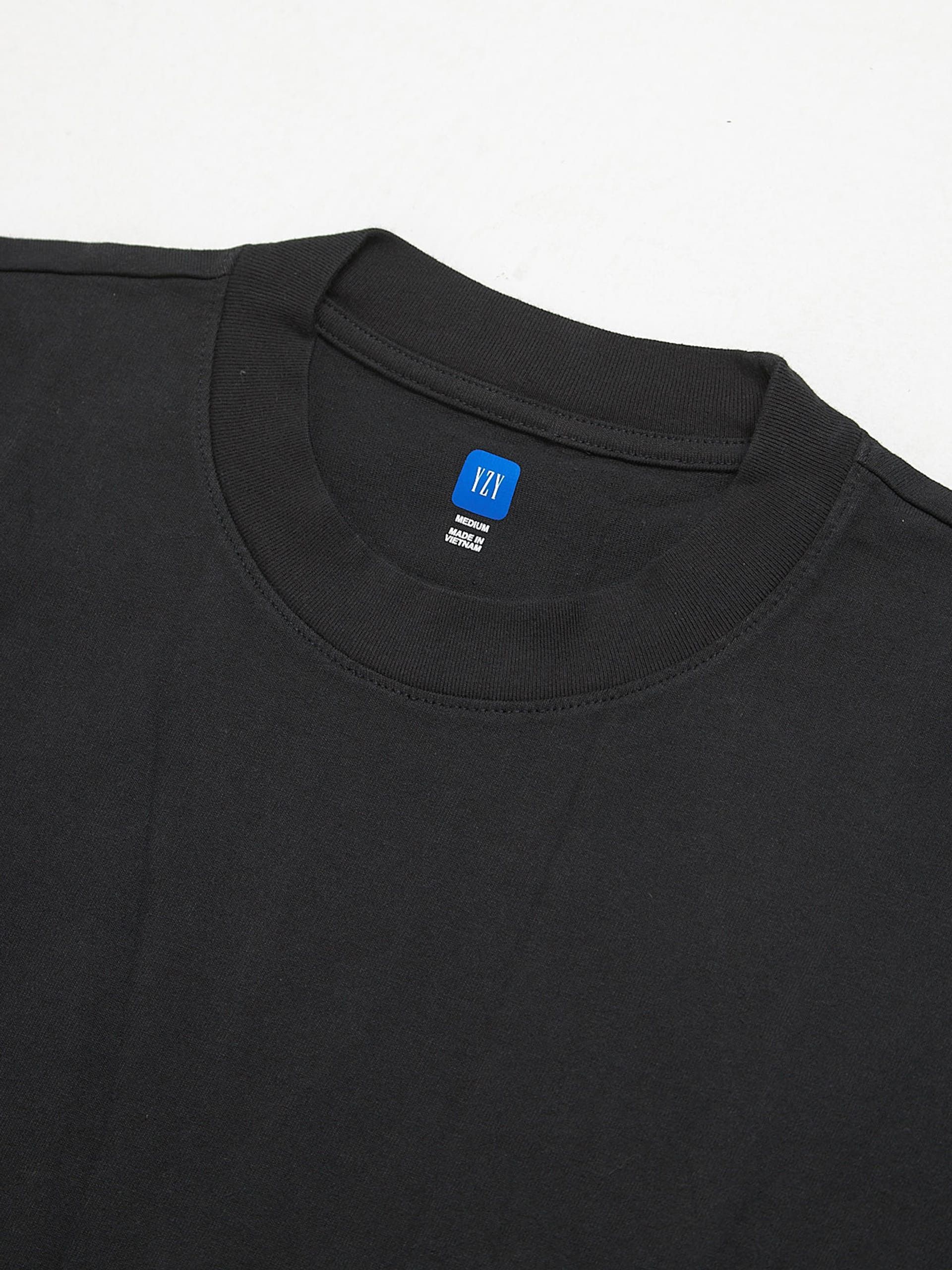 Yeezy Black Oversized T-Shirt Size US M / EU 48-50 / 2 - 3 Thumbnail