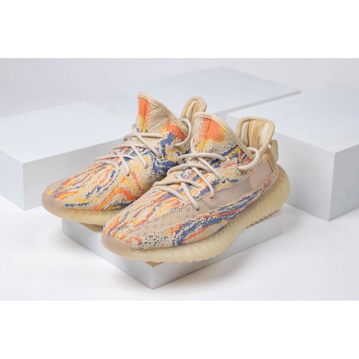 Adidas ADIDAS Yeezy Boost 350 V2 MX Oat size 39 1/3 Size US 8 / IT 38 - 2 Thumbnail