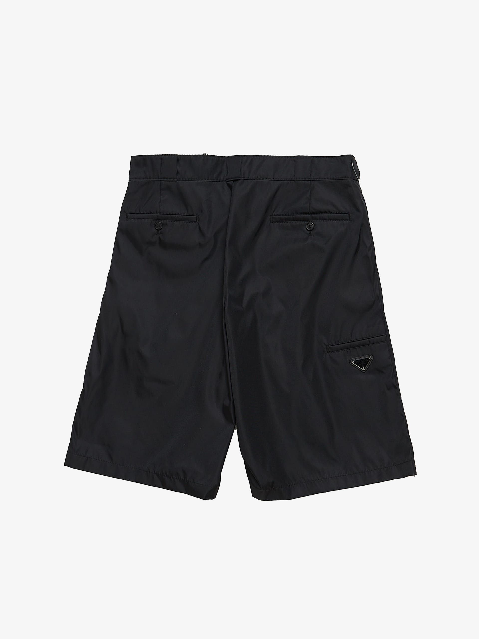 Prada Black Zipped Logo Patched Polyamide Shorts Size US 34 / EU 50 - 2 Thumbnail