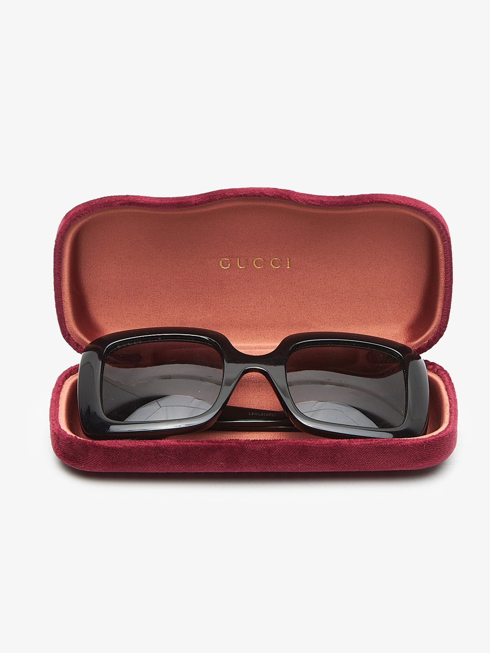 Gucci Black Logoed Sunglasses Size ONE SIZE - 4 Thumbnail