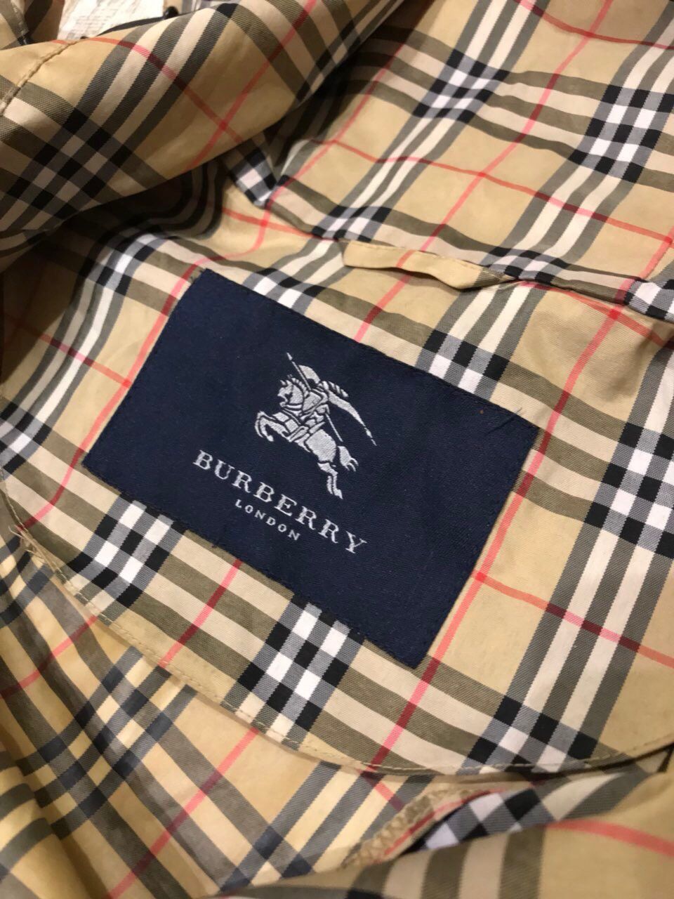 Burberry Burberry Check Nova Anorak Monogram Jacket Raincoat. Size US M / EU 48-50 / 2 - 9 Thumbnail