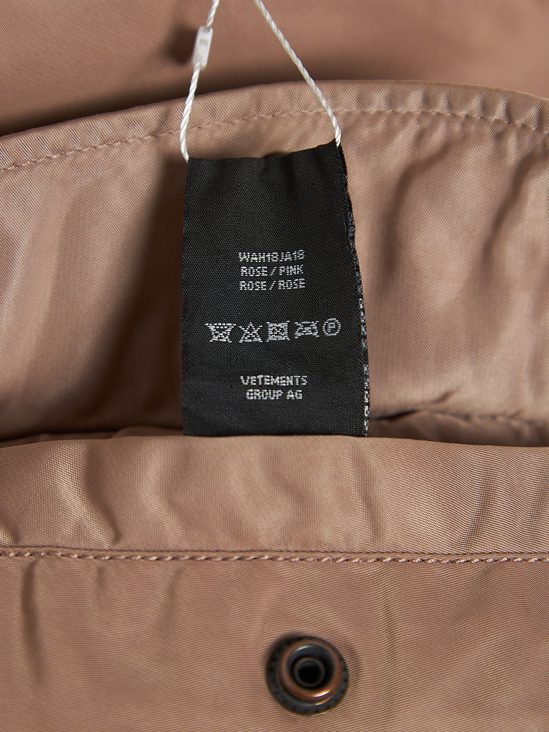 Vetements Dust Pink Oversized Nylon Bomber Jacket Size US XS / EU 42 / 0 - 5 Thumbnail