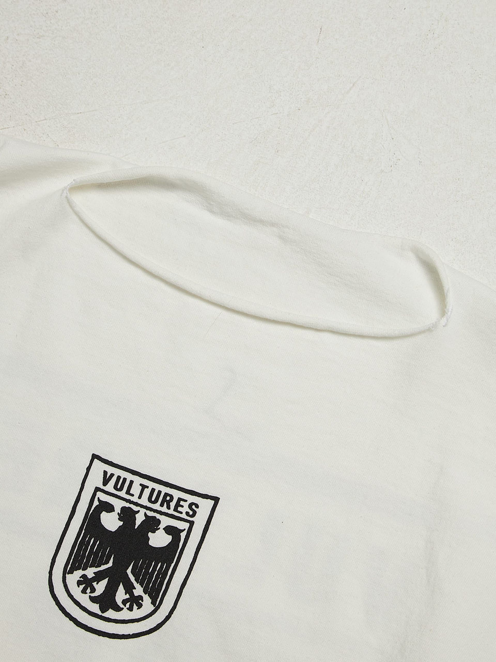 Yeezy White Vultures Longsleeve Size US M / EU 48-50 / 2 - 3 Thumbnail
