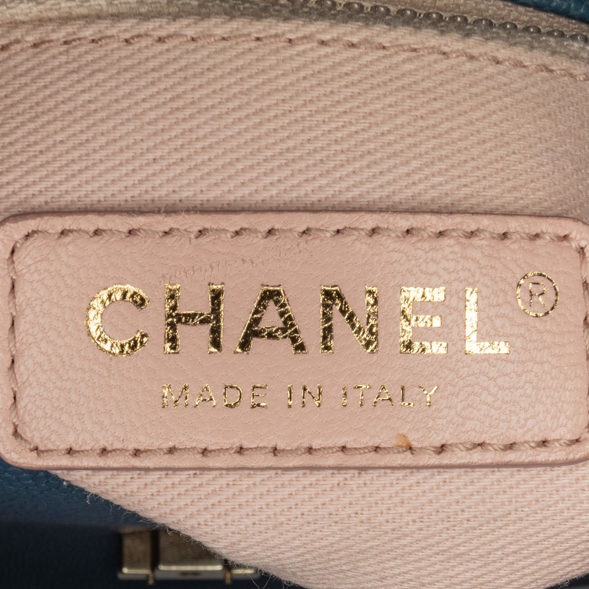 Chanel Chanel Medium Caviar Paris Cuba Thread Around Flap Size ONE SIZE - 6 Thumbnail