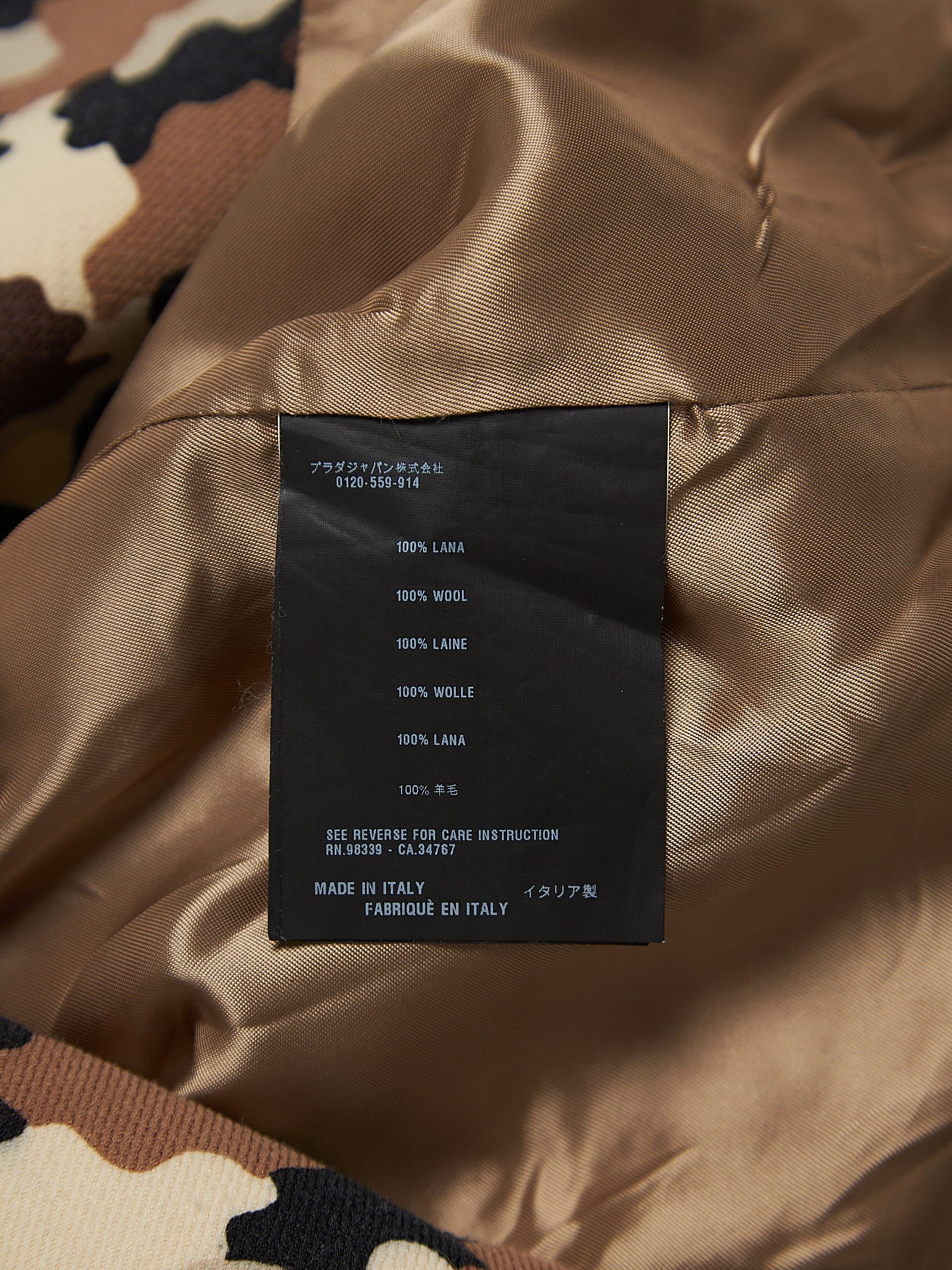 Prada Beige Camo Double Breasted Cropped Wool Coat Size US S / EU 44-46 / 1 - 4 Thumbnail