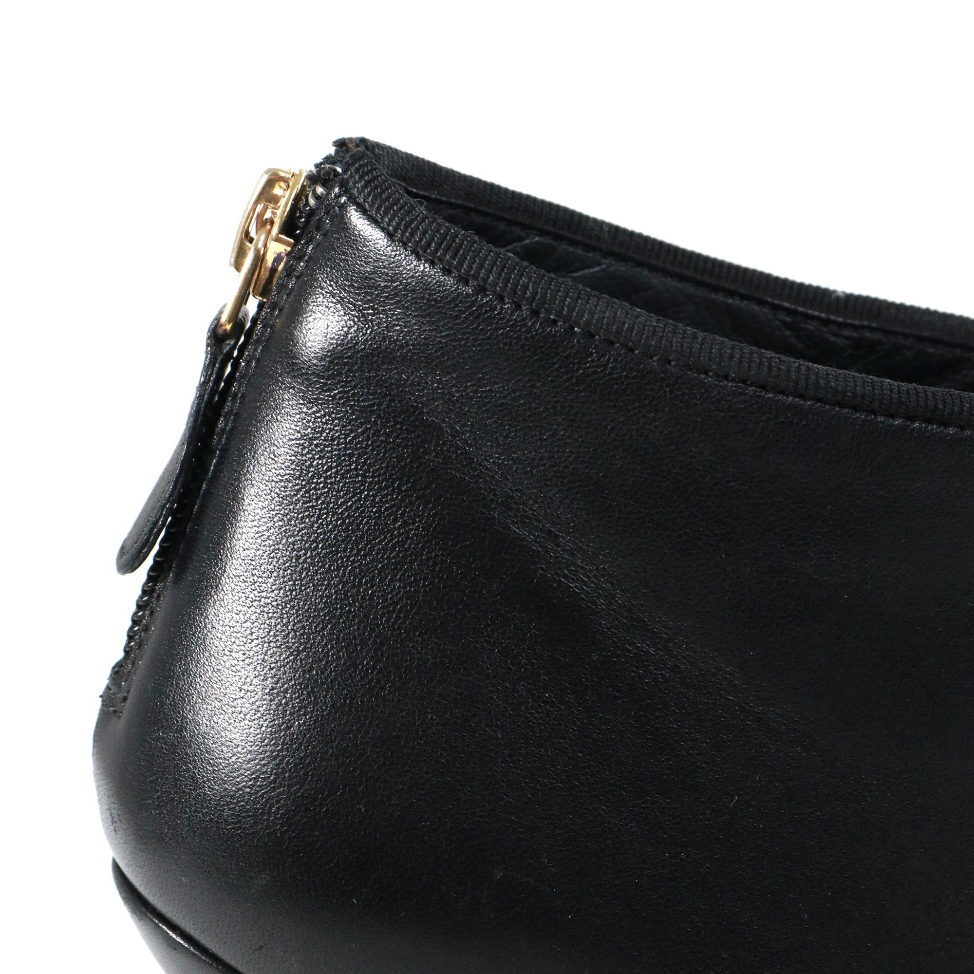 Chanel CHANEL - CC Chanel ankle boots in black lambskin (T34.5) Size US 4 / IT 34 - 5 Thumbnail