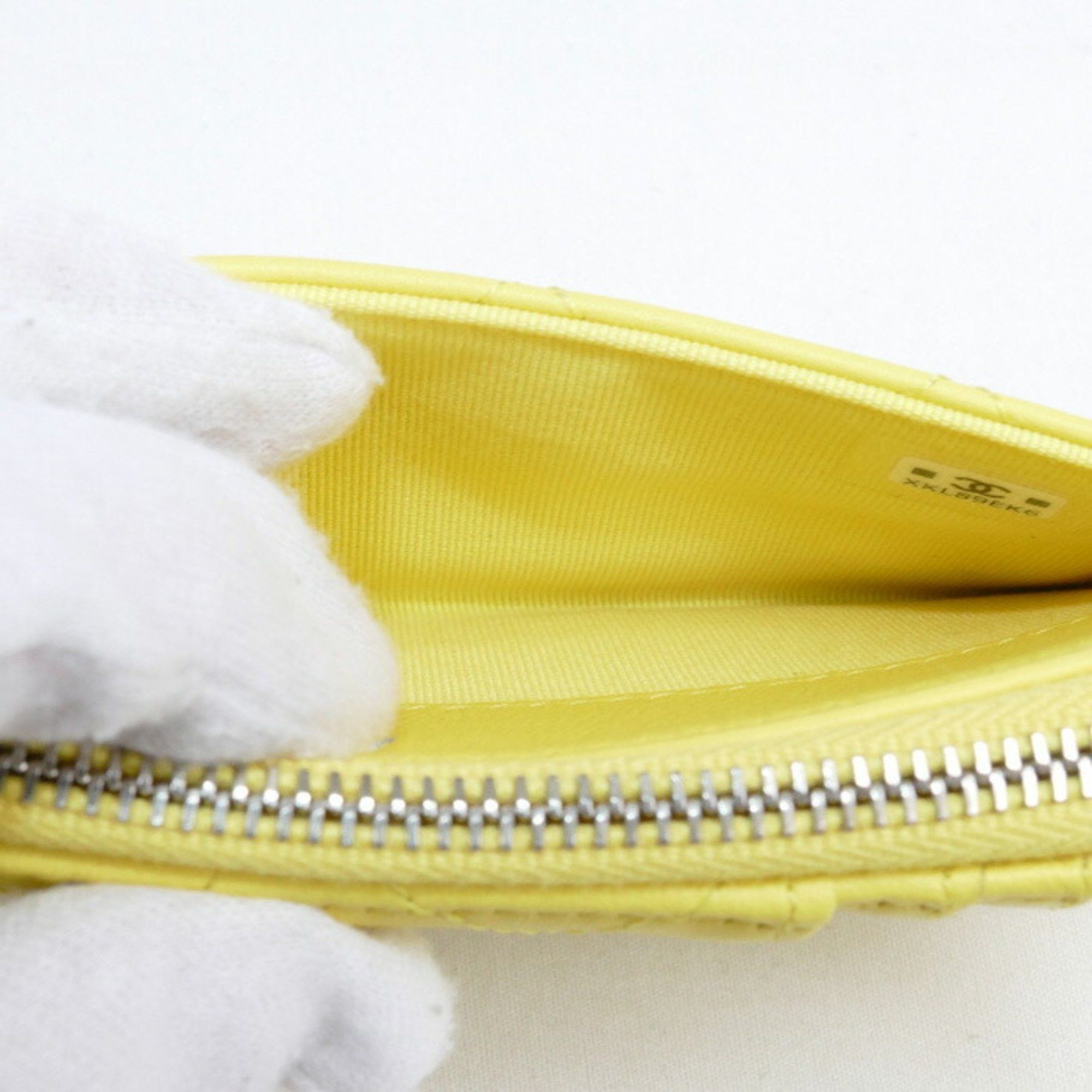 Chanel CHANEL Fragment Case Card Yellow AP3820 Women's Size ONE SIZE - 3 Thumbnail