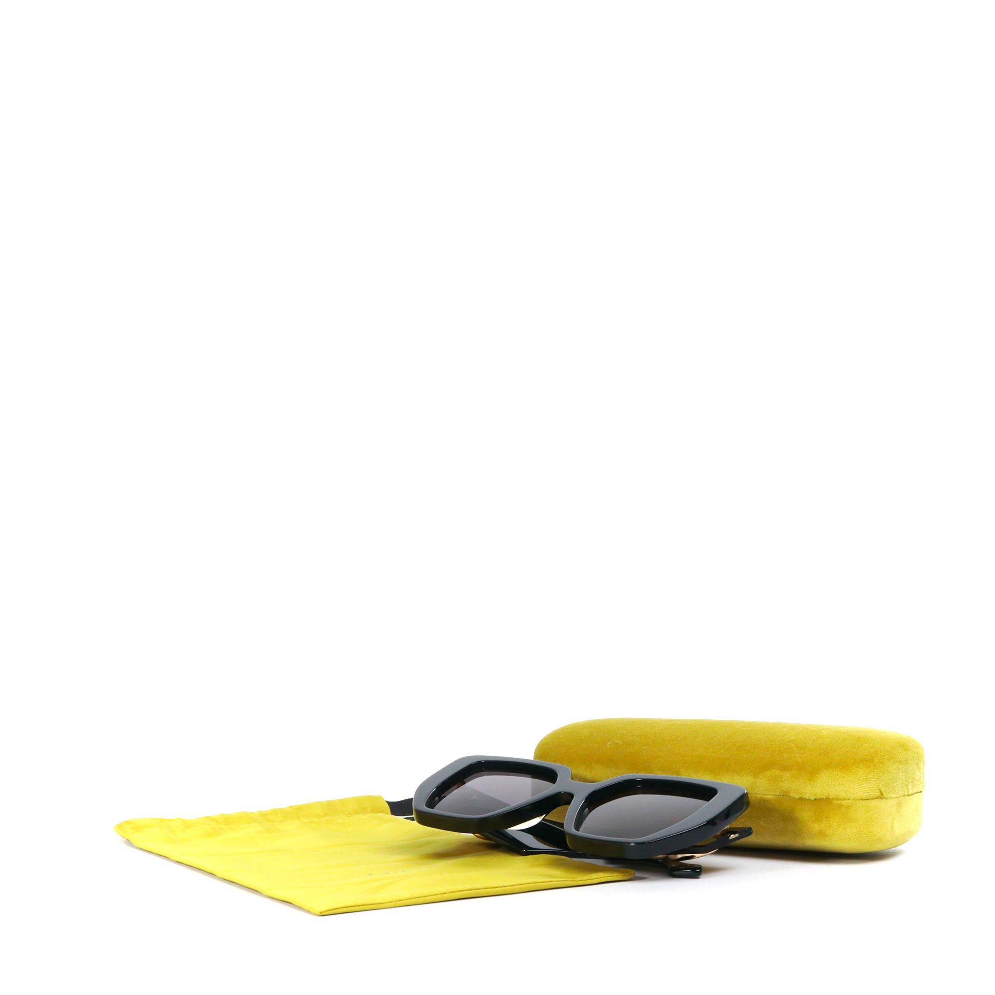 Gucci GUCCI - Gucci GG Oversize Sunglasses in Black Plastic Size ONE SIZE - 7 Thumbnail