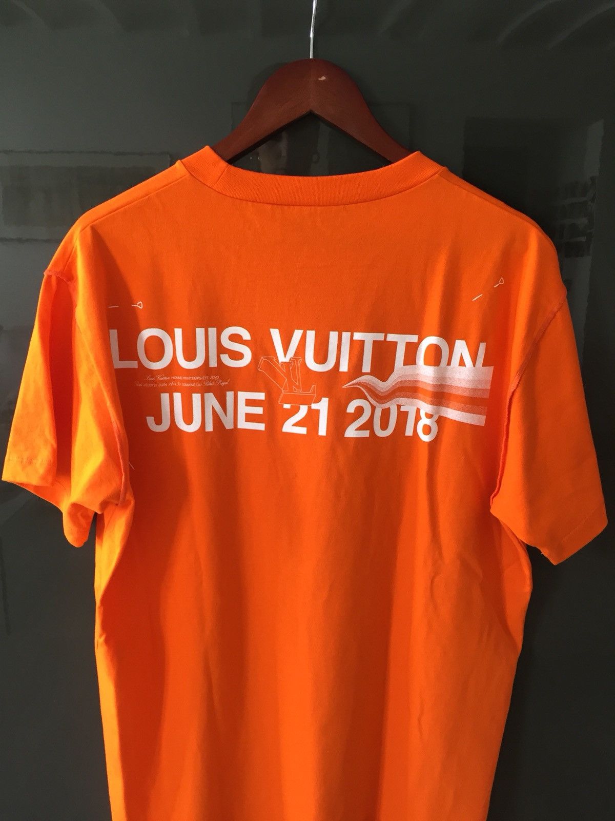 Louis Vuitton × Virgil Abloh Louis Vuitton Virgil Abloh T Louis Vuitton × Virgil Abloh Louis Vuitton Virgil Abloh T