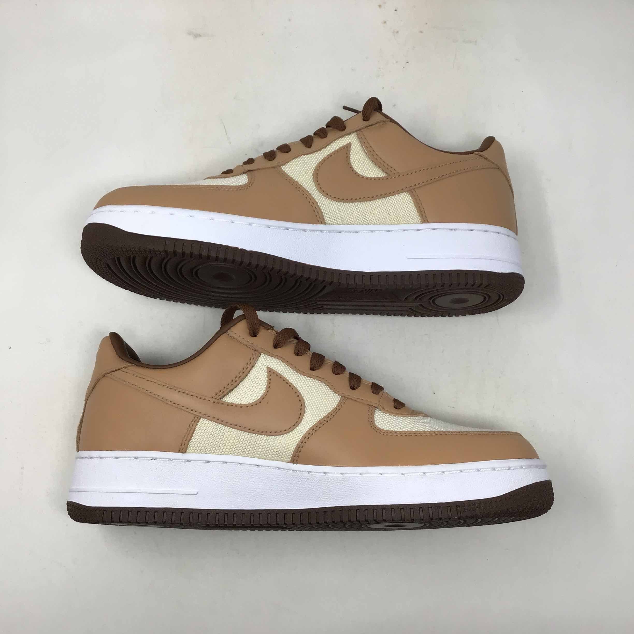 nike air force one low acorn