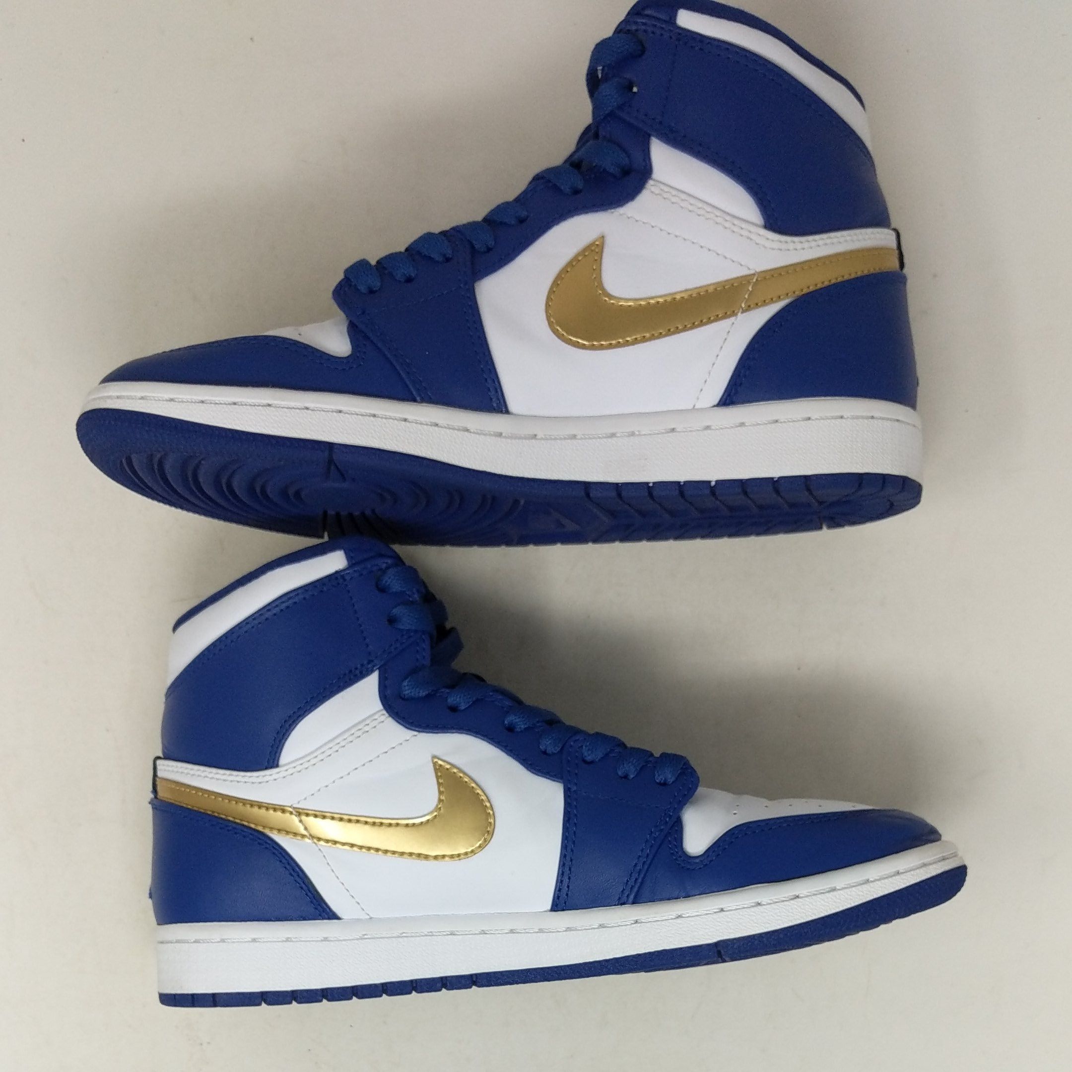 air jordan 1 retro high gold medal