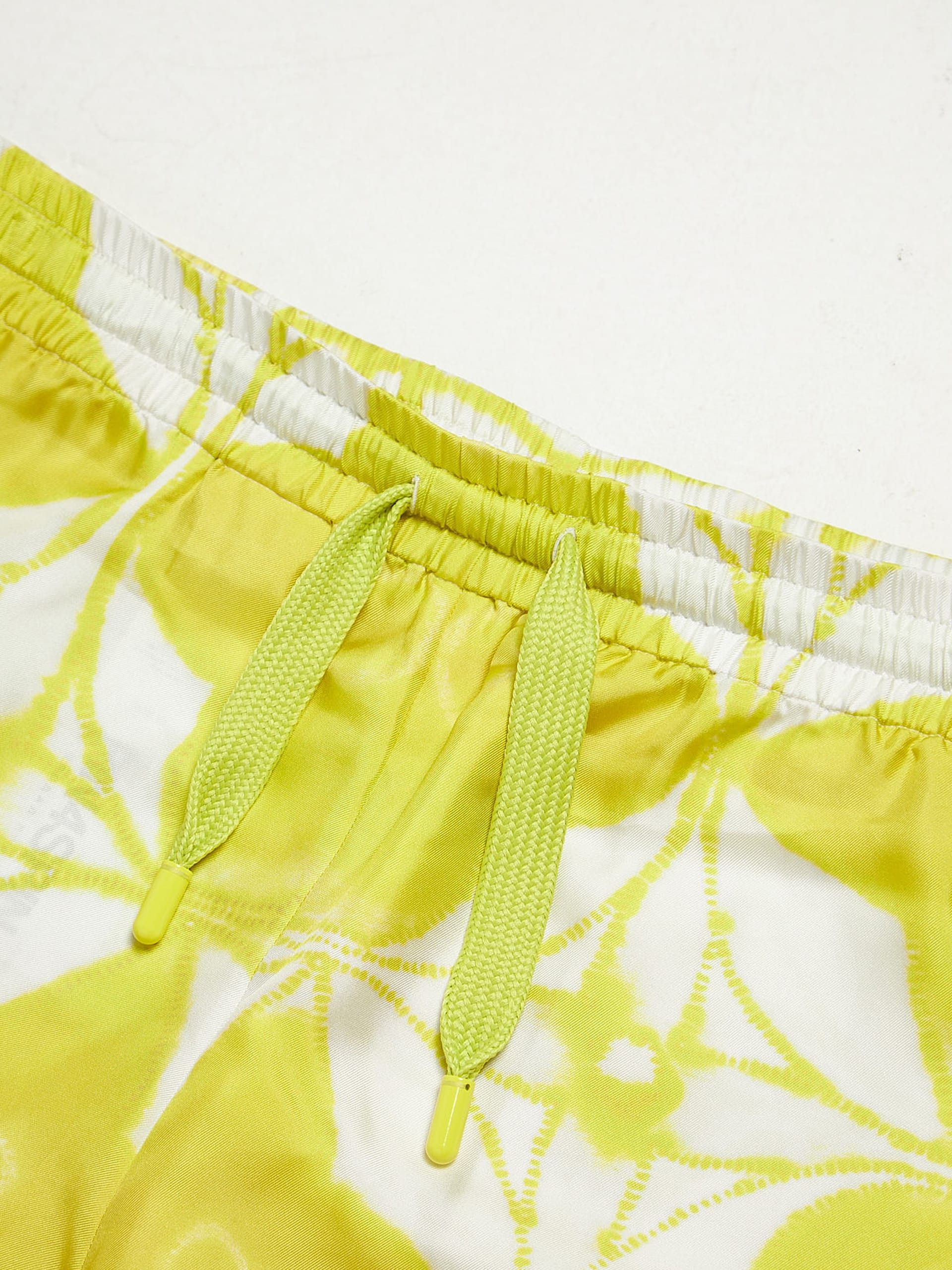 Louis Vuitton Neon Yellow Logo Printed Silk Shorts Size US 36 / EU 52 - 3 Thumbnail