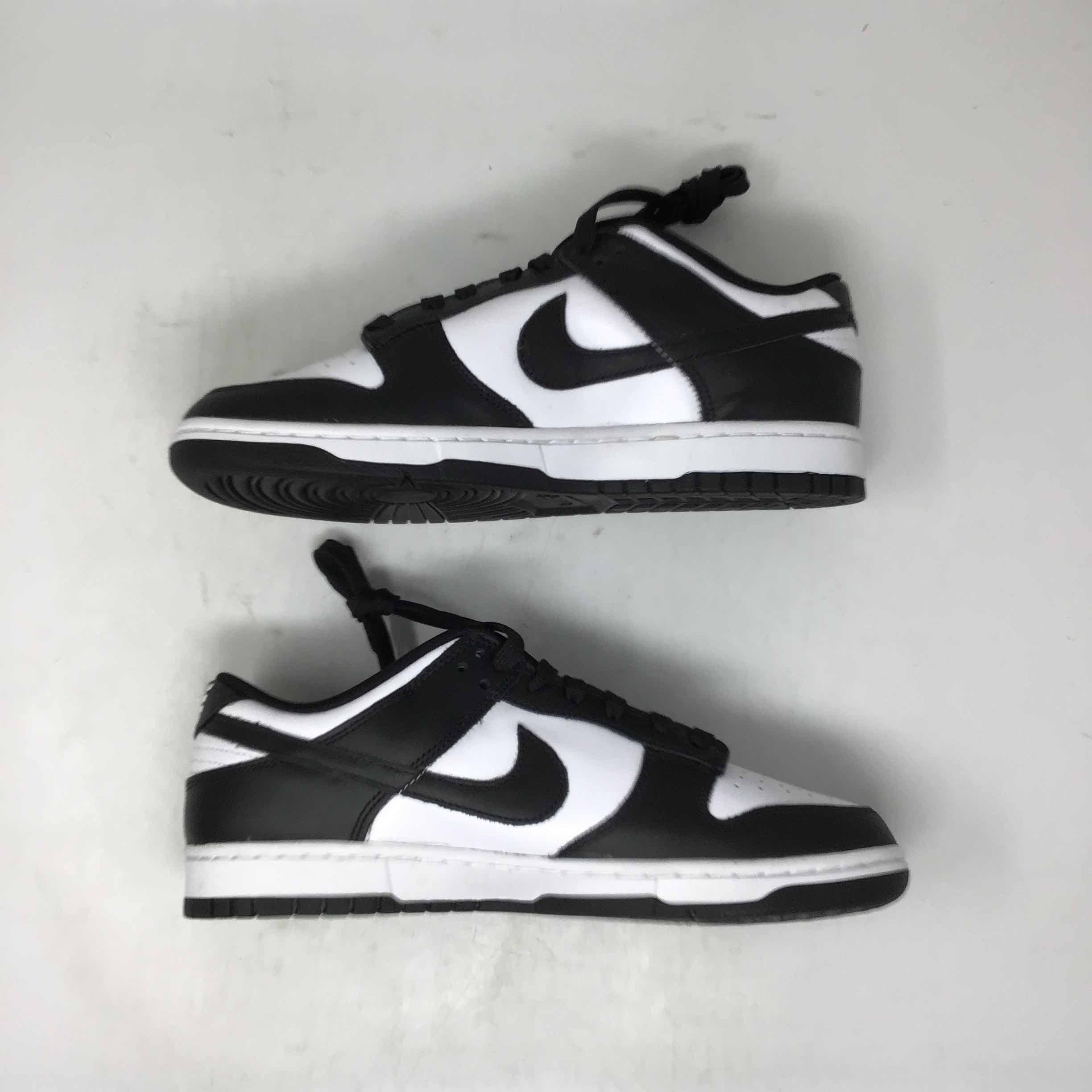 dunk low black white size 11
