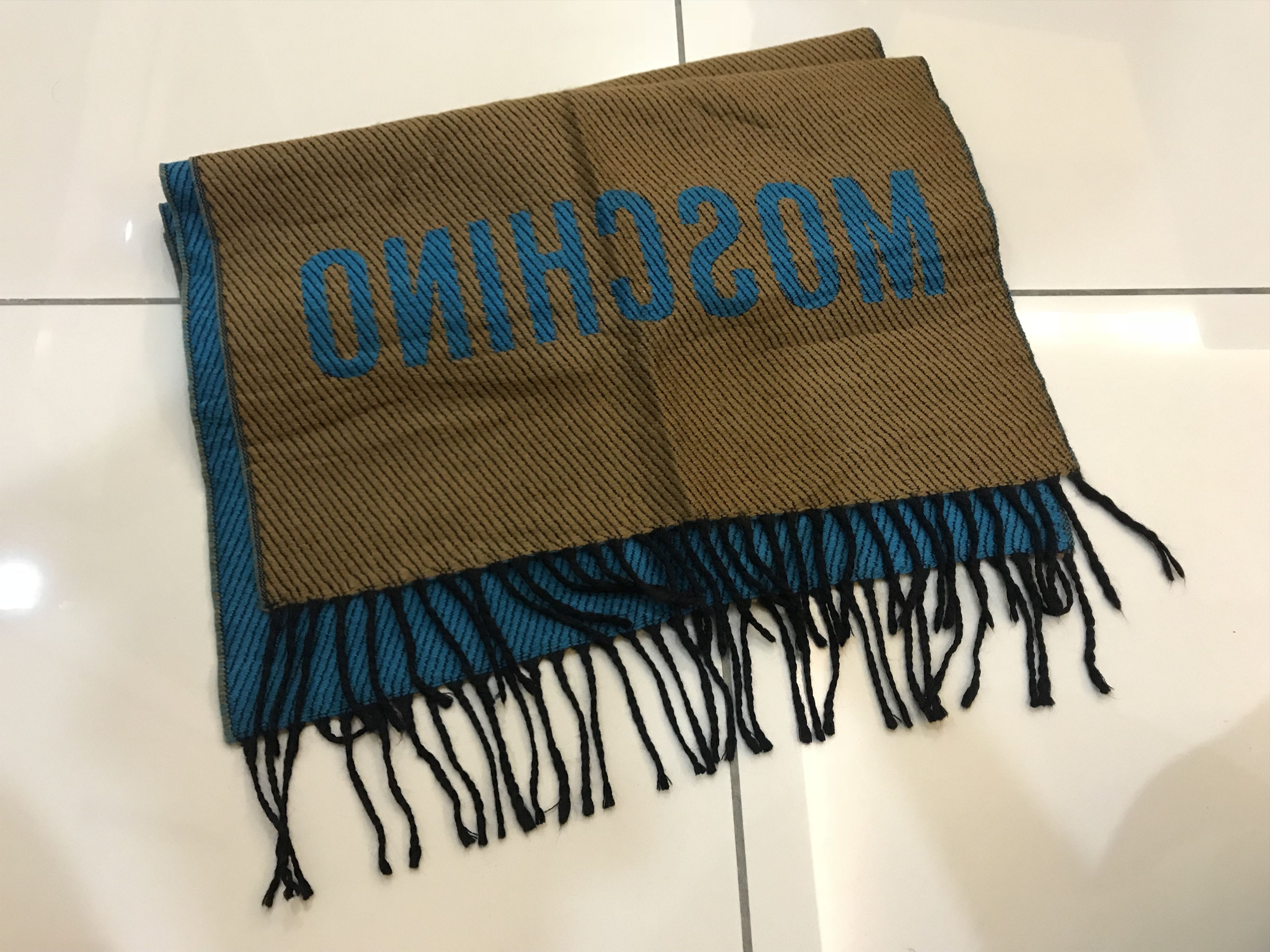 Moschino AUTHENTIC MOSCHINO LONG SCARF MUFFLER LIKE NEW Size ONE SIZE - 2 Thumbnail