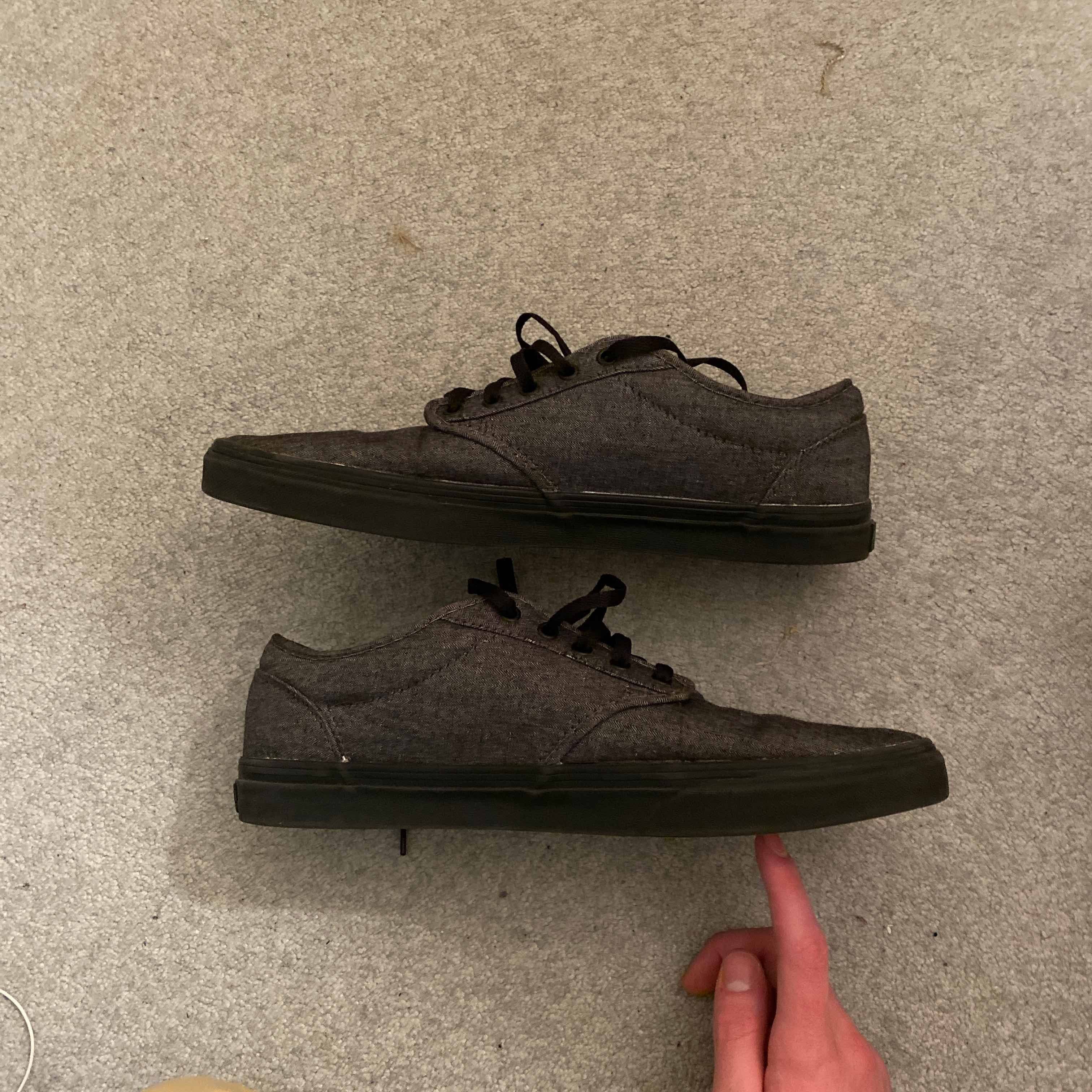 Vans atwood size 14 hotsell