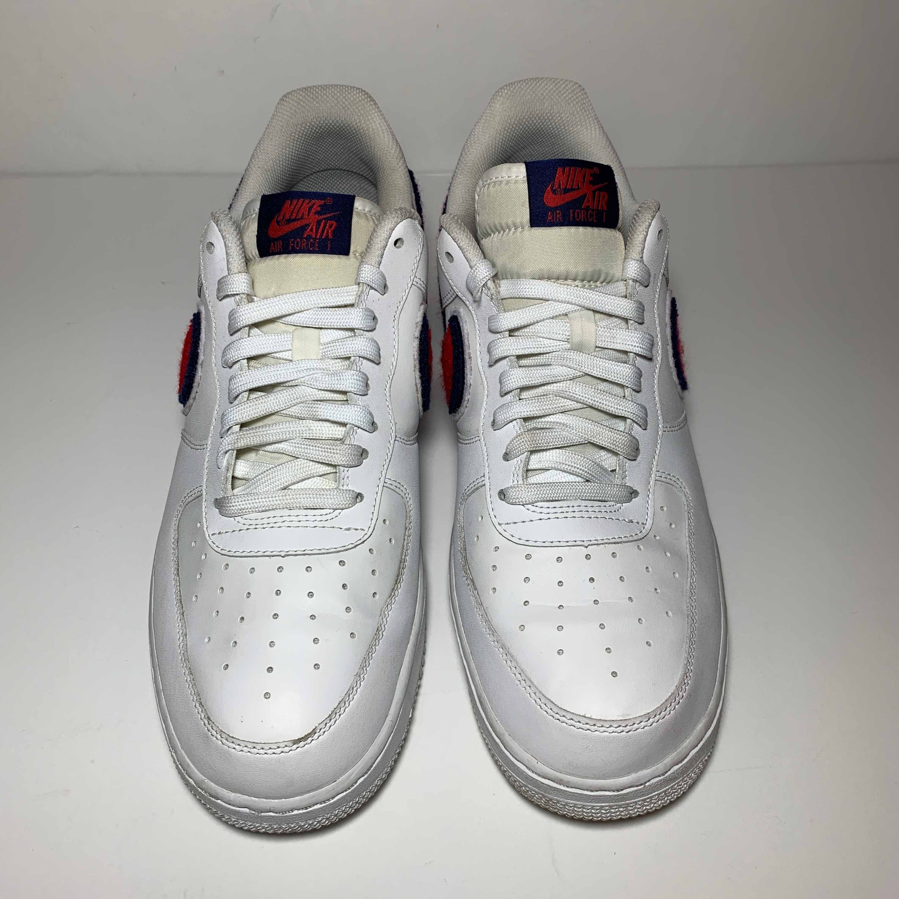 Air Force 07 LV8 Chenille Swoosh