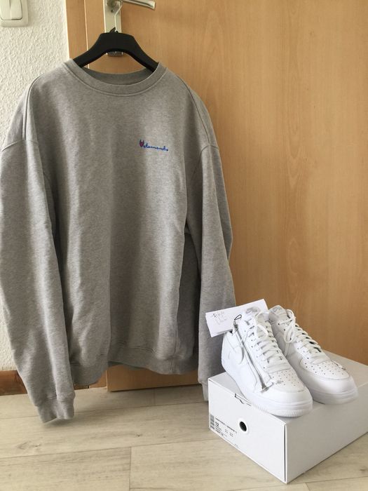 Vetements champion sweater clearance 50