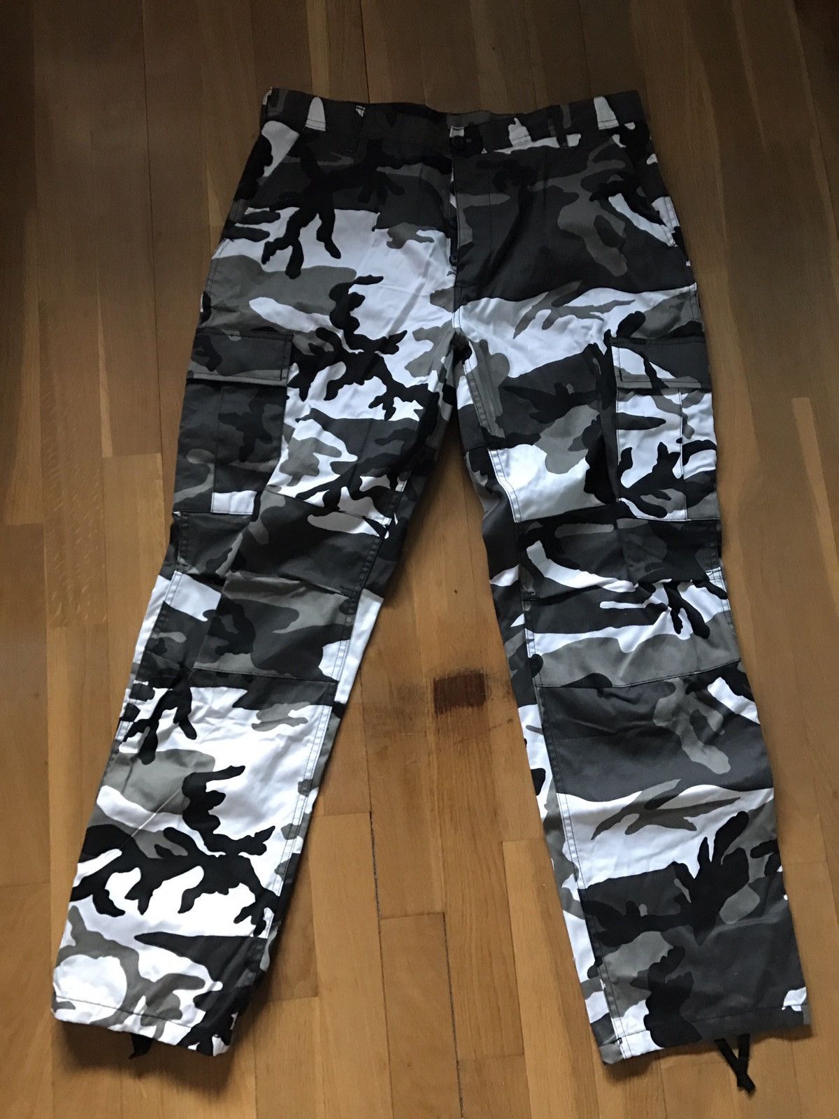 Military Grey White And Black Camo Pants Size US 40 / EU 56 - 2 Preview
