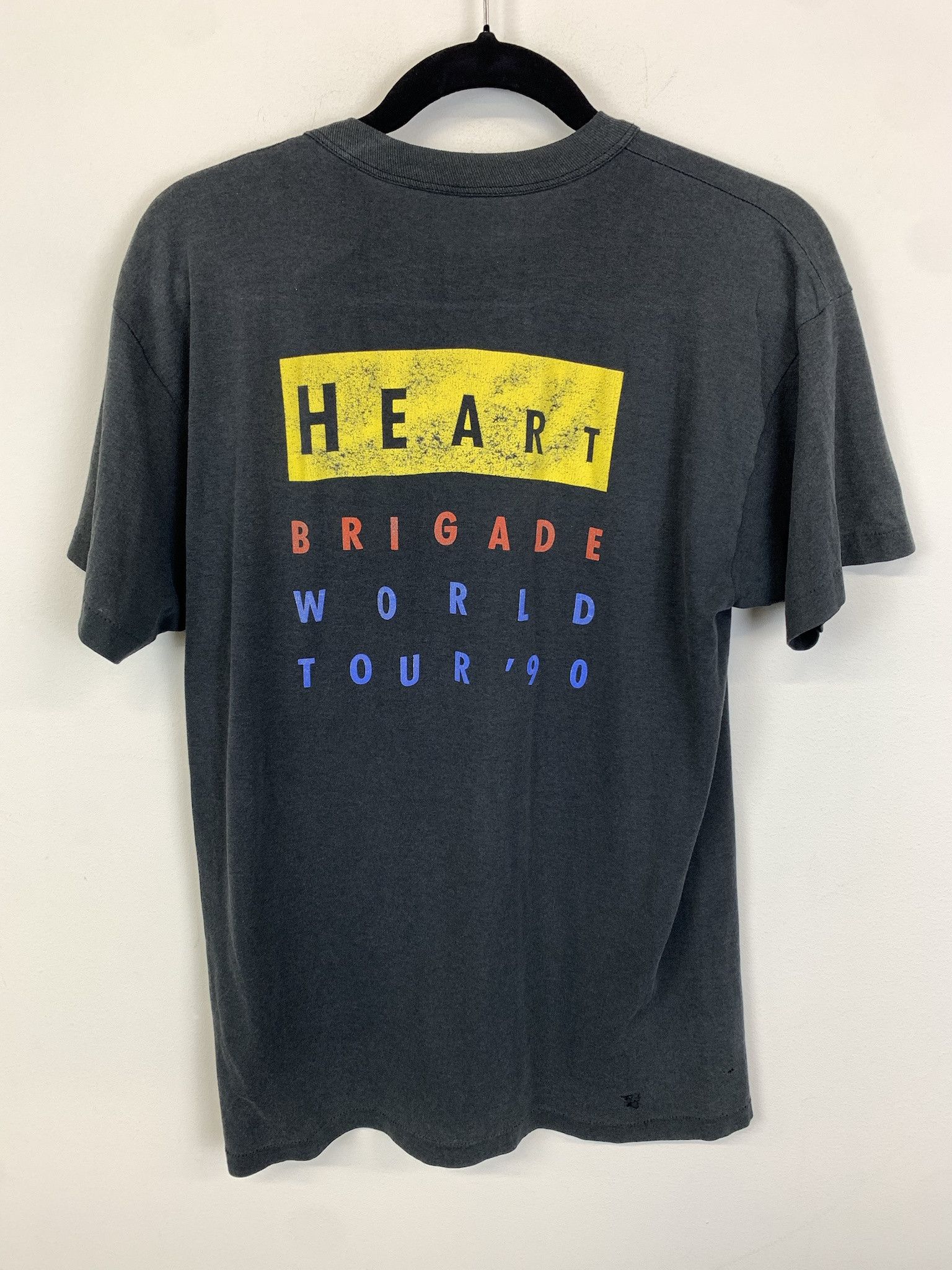 Vintage Vintage Heart Band Tee 1980s/1990s Heart Tour Tee Singlestitch Size L Size US L / EU 52-54 / 3 - 5 Thumbnail