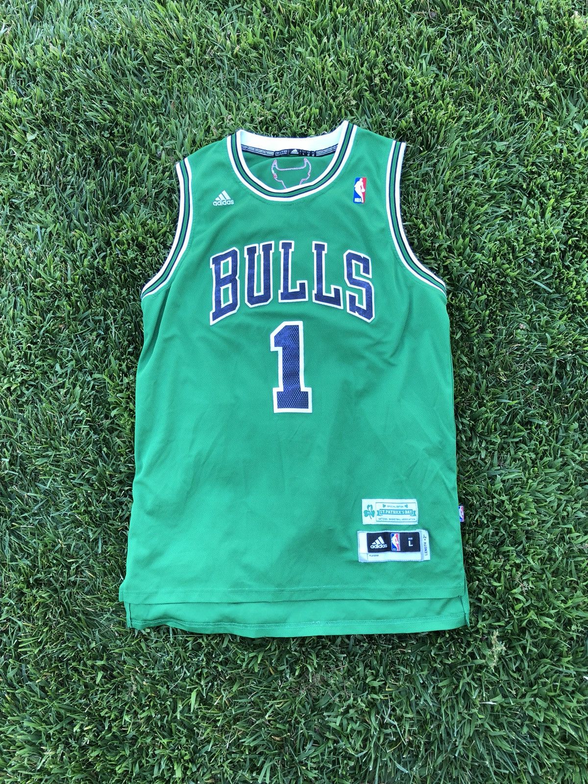 Bulls St Patrick's Jersey 2025