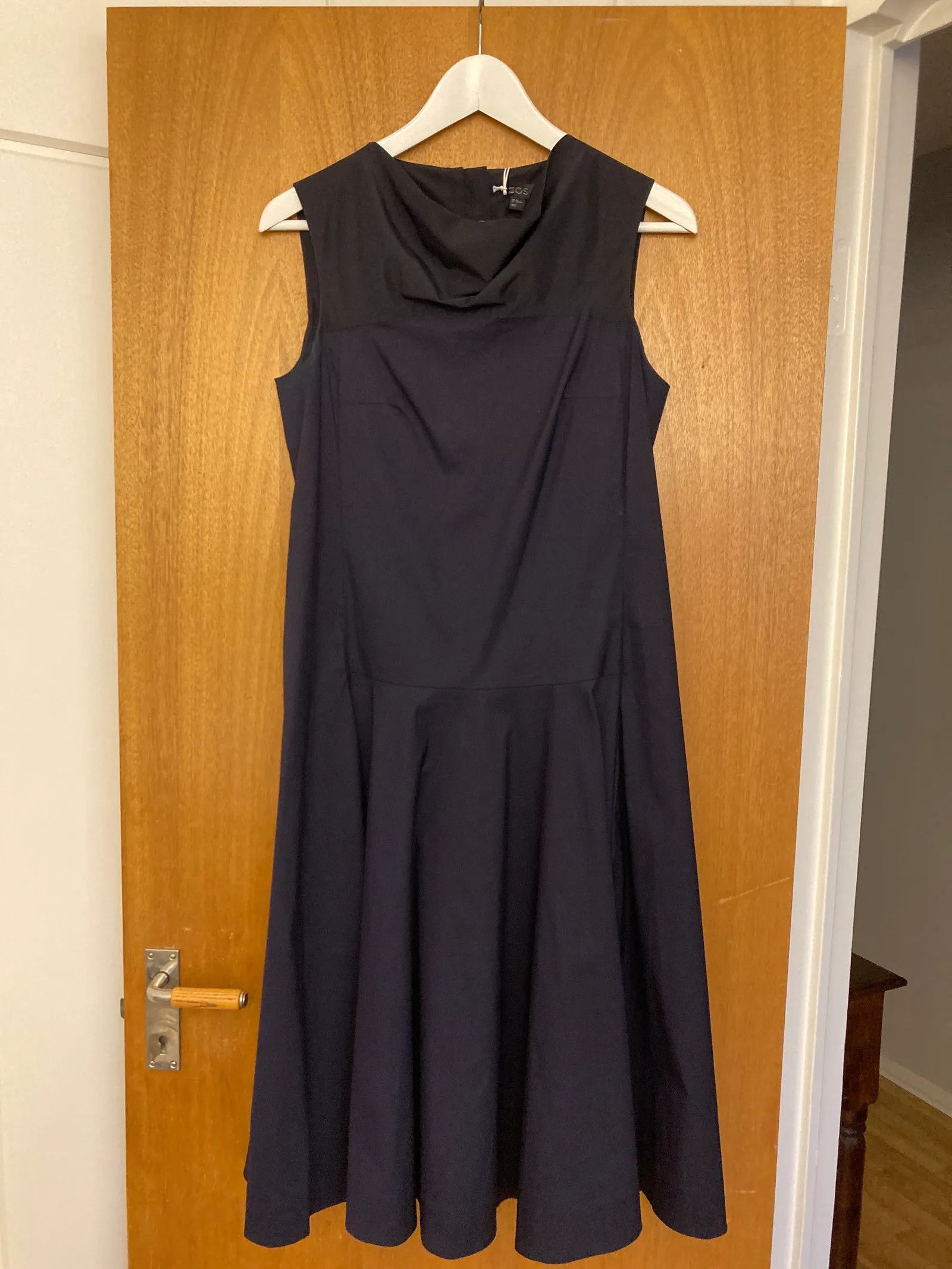 Cos Cos Dress Size XS / US 0-2 / IT 36-38 - 4 Thumbnail