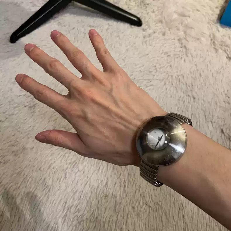 そろそろ 様RU-5629jean paul GAULTIR UFO watch Jean Paul Gaultier 90s “UFO” Watch Vintage 1990s Jean Paul