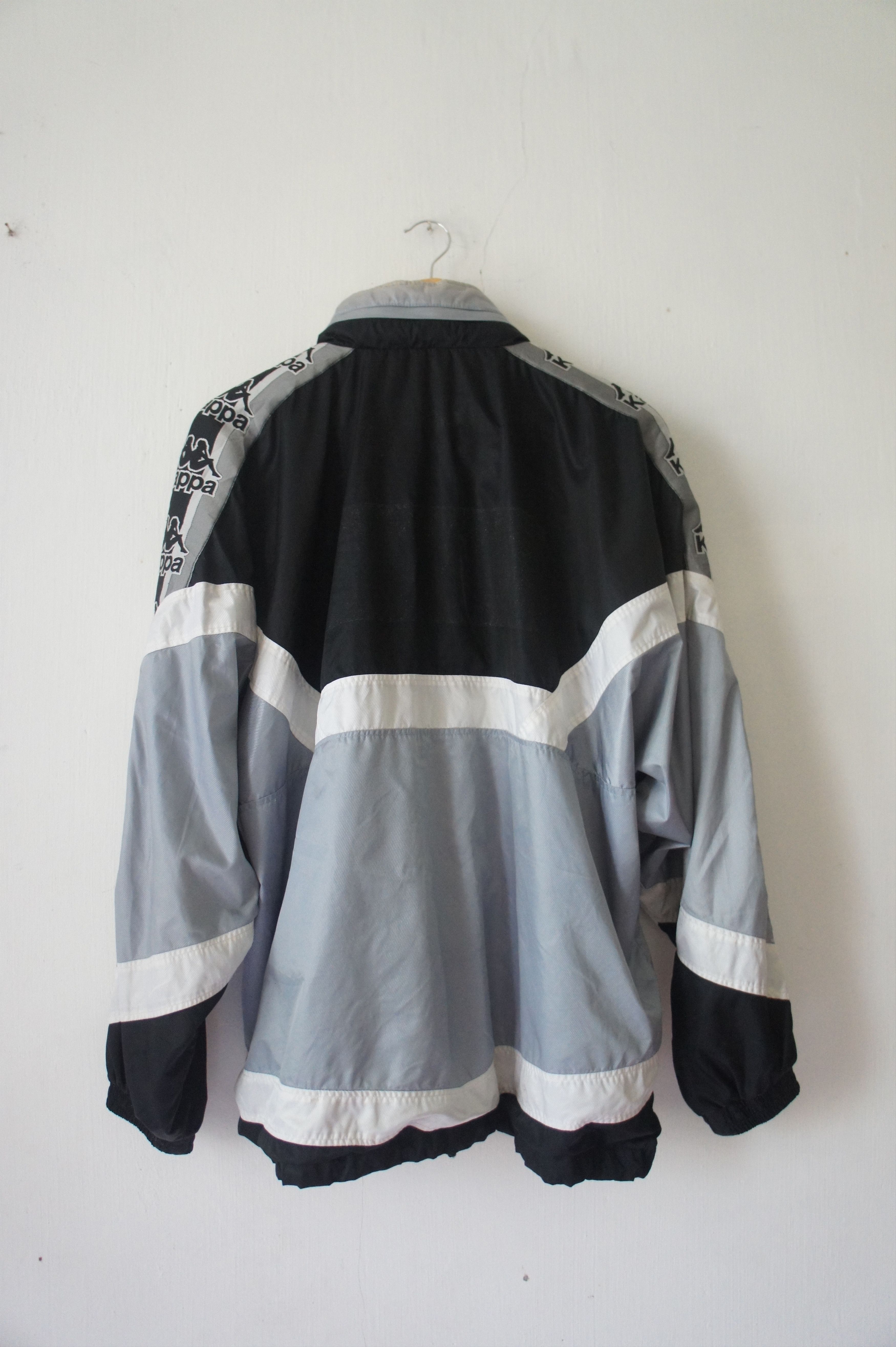 Kappa Vinatge 90's KAPPA WINDBREAKER JUVENTUS 95-98 JACKET Size US L / EU 52-54 / 3 - 2 Thumbnail